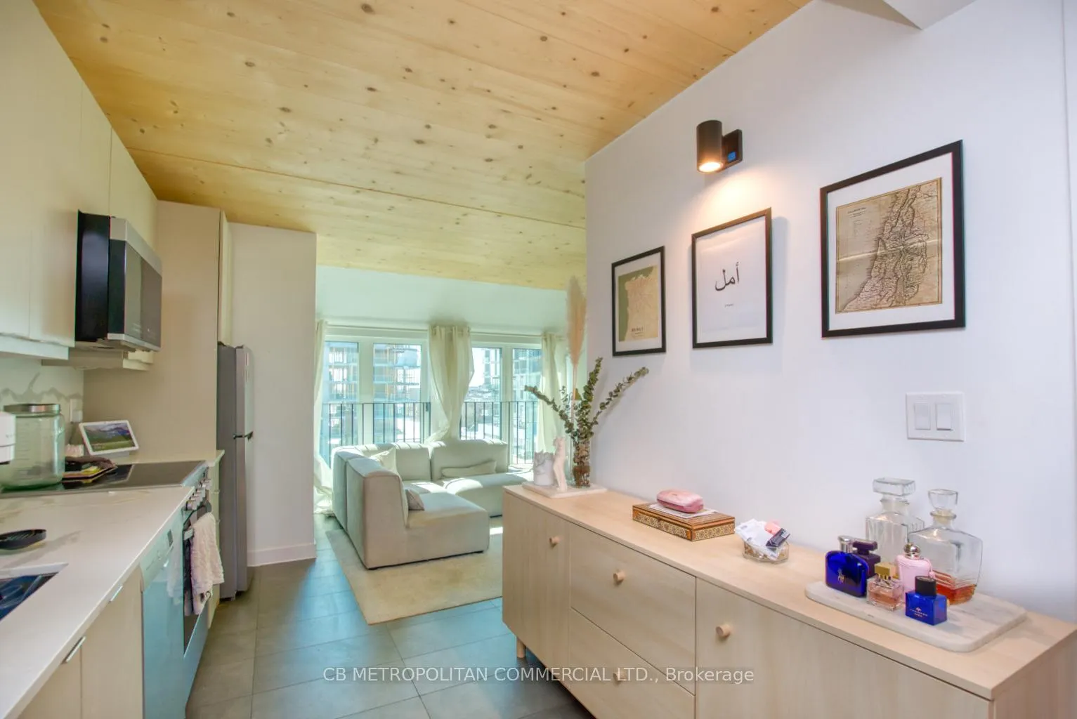 Photo 4 of Unit 601, 1598 Queen Street E, Toronto, Greenwood-Coxwell — HOMEH