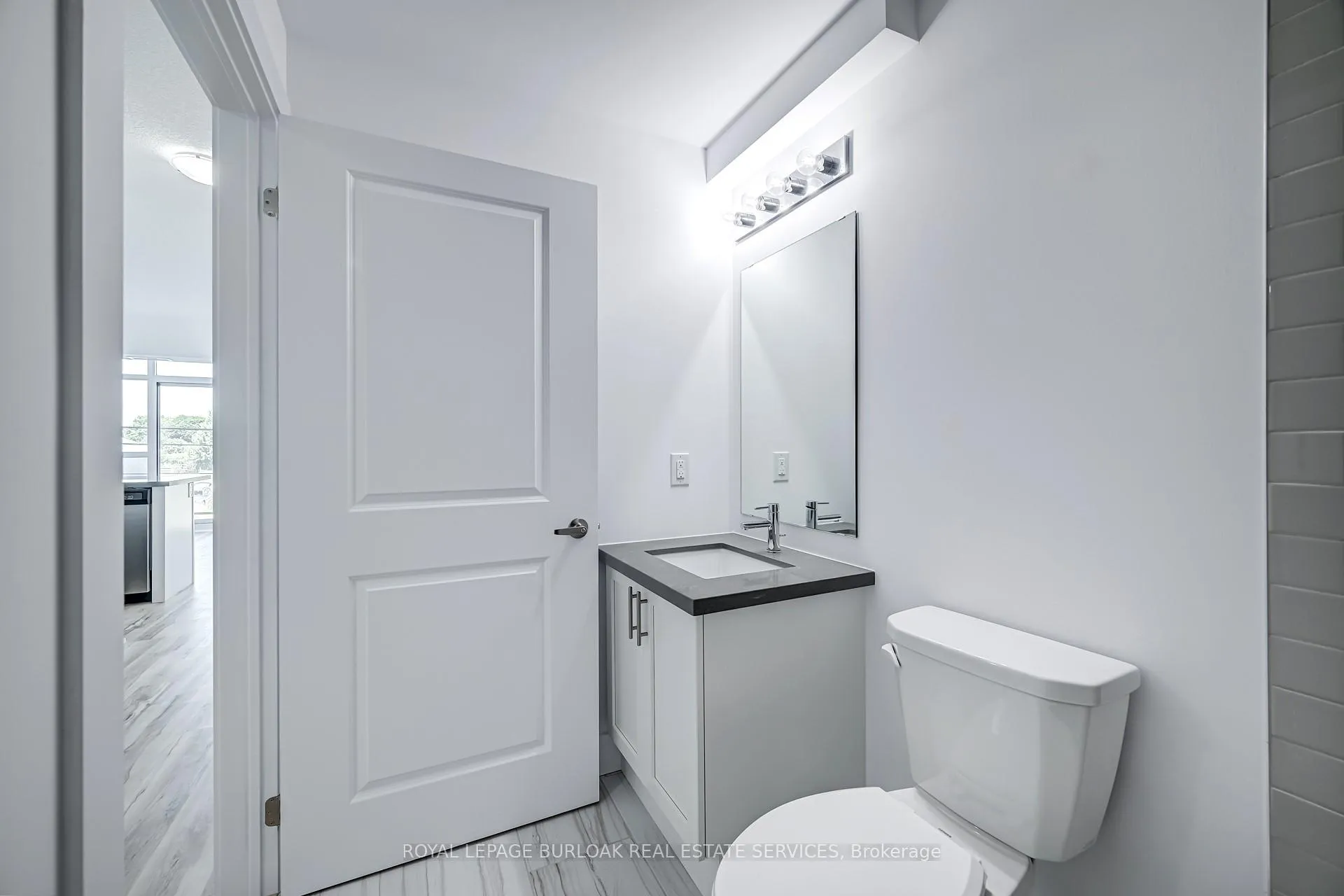 Photo 17 of Unit 204, 450 Dundas Street E, Hamilton, Waterdown — HOMEH