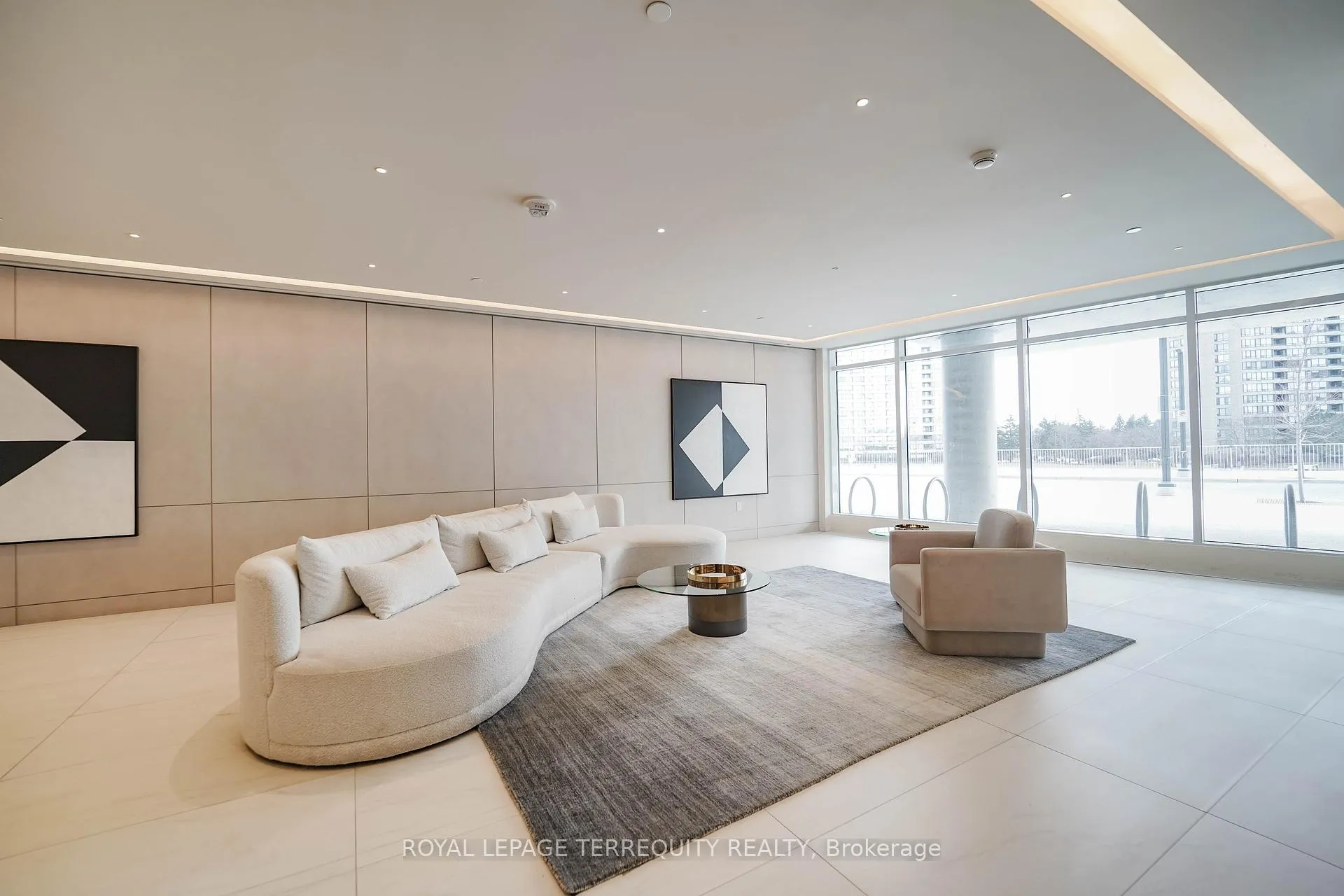 Photo 7 of Unit 2612, 50 Upper Mall Way, Vaughan, Brownridge — HOMEH