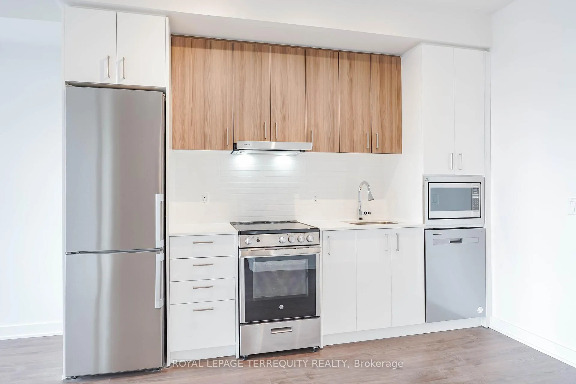 Photo 31 of Unit 2612, 50 Upper Mall Way, Vaughan, Brownridge — HOMEH