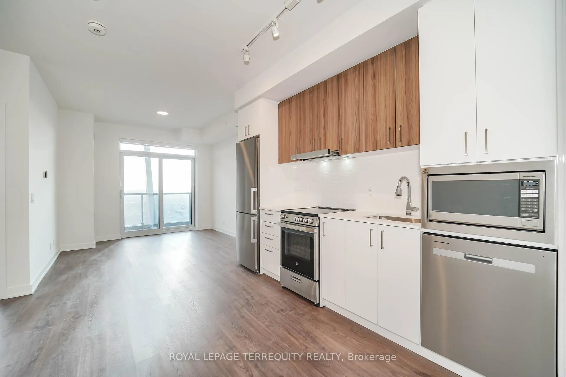 Photo 33 of Unit 2612, 50 Upper Mall Way, Vaughan, Brownridge — HOMEH