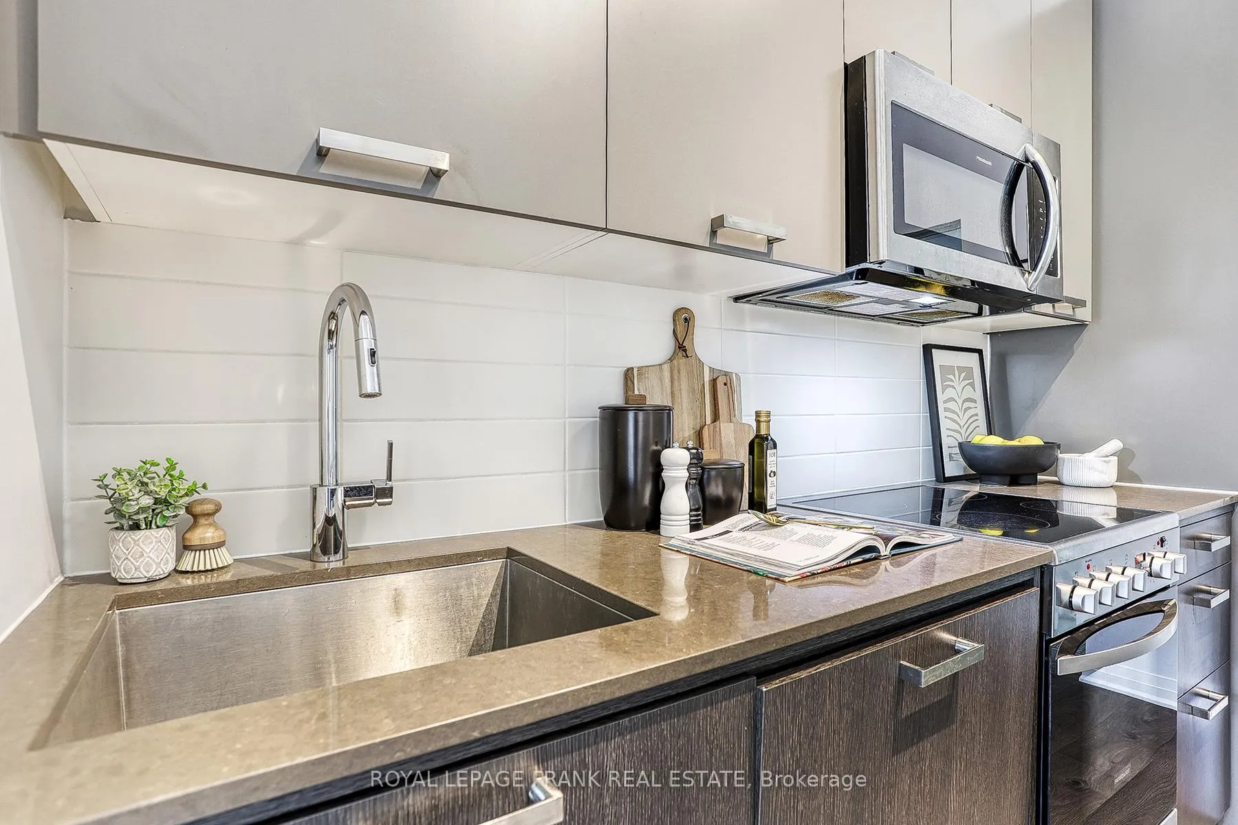 Photo 7 of Unit 105, 2301 Danforth Avenue, Toronto, East End-Danforth — HOMEH