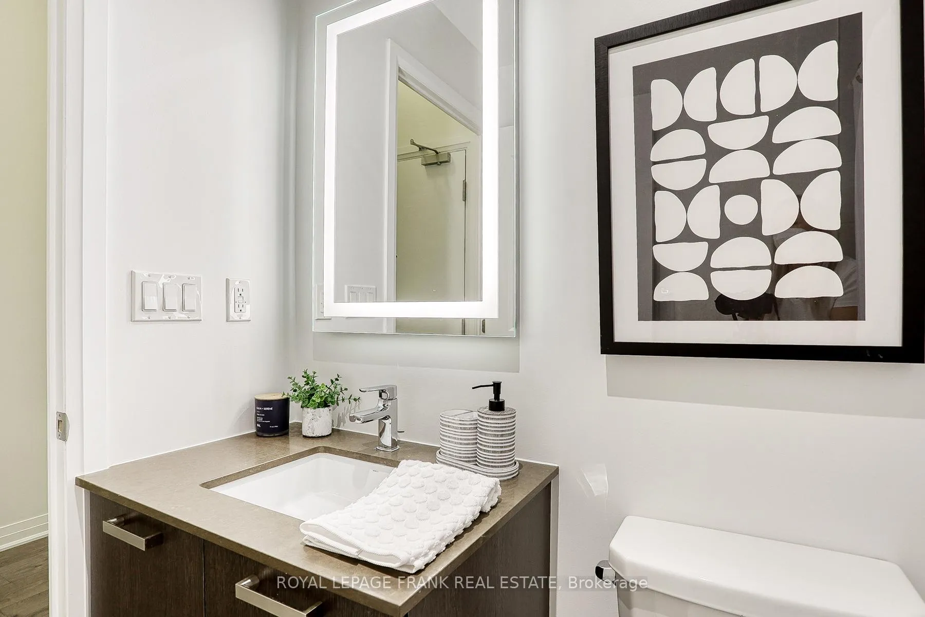 Photo 11 of Unit 105, 2301 Danforth Avenue, Toronto, East End-Danforth — HOMEH