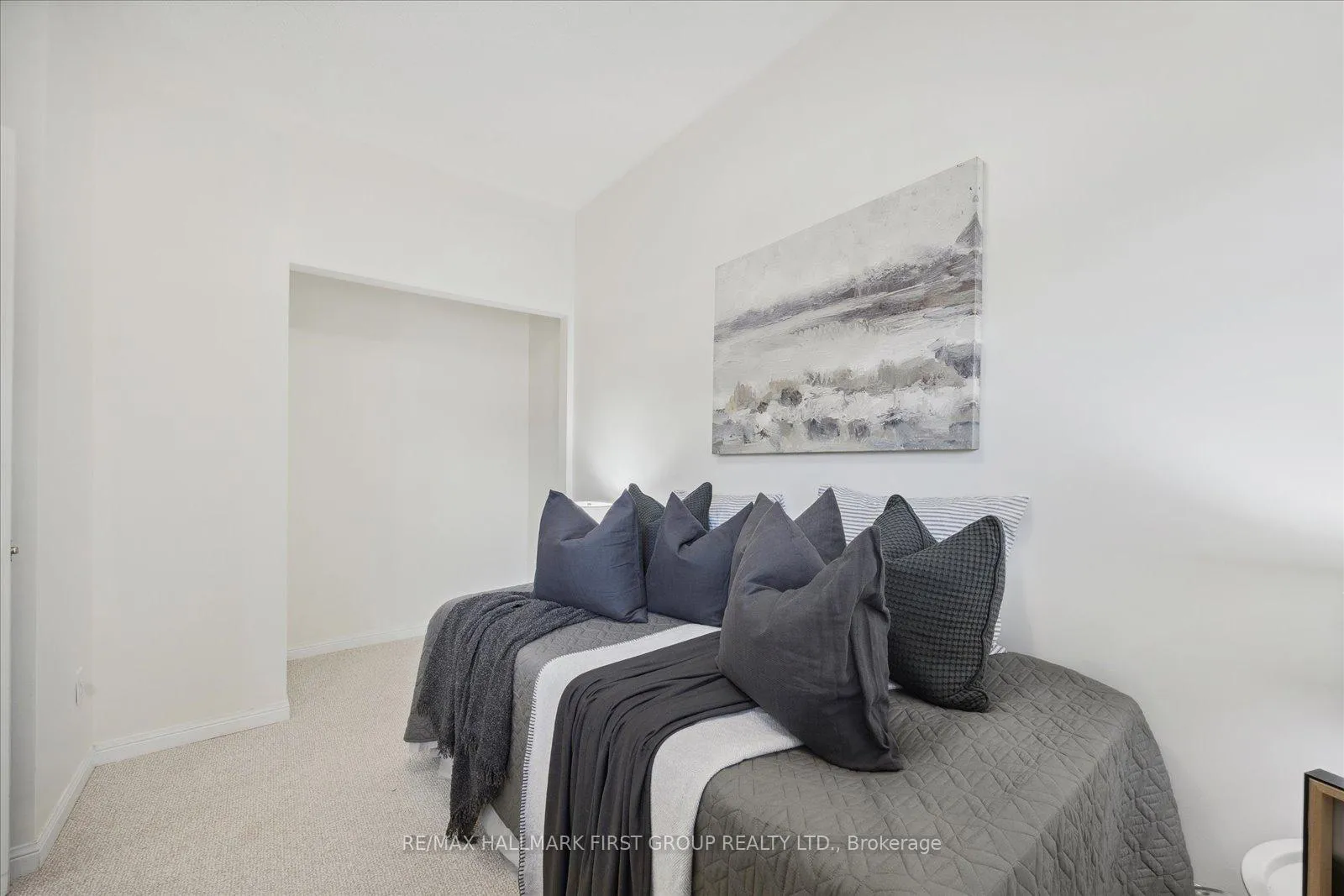 Photo 16 of Unit 24, 1111 Wilson Road N, Oshawa, Pinecrest — HOMEH