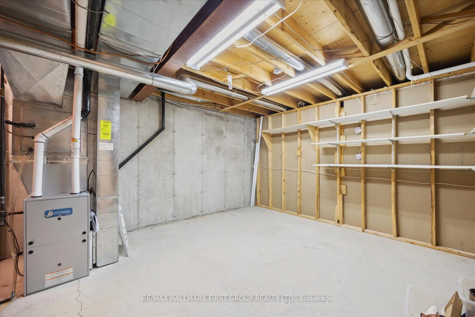 Photo 25 of Unit 24, 1111 Wilson Road N, Oshawa, Pinecrest — HOMEH