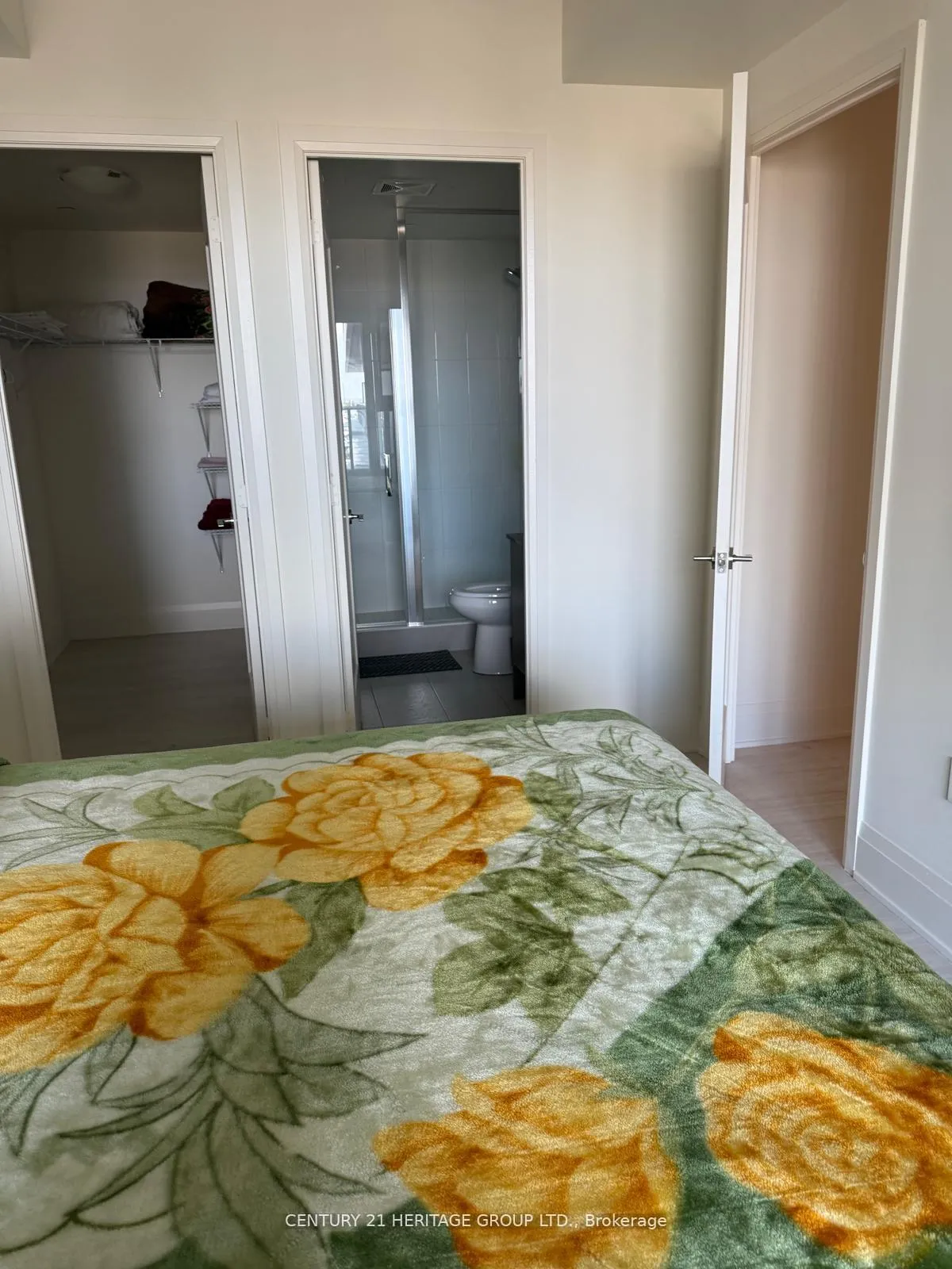 Photo 8 of Unit 235, 8960 Jane Street, Vaughan, Vellore Village — HOMEH