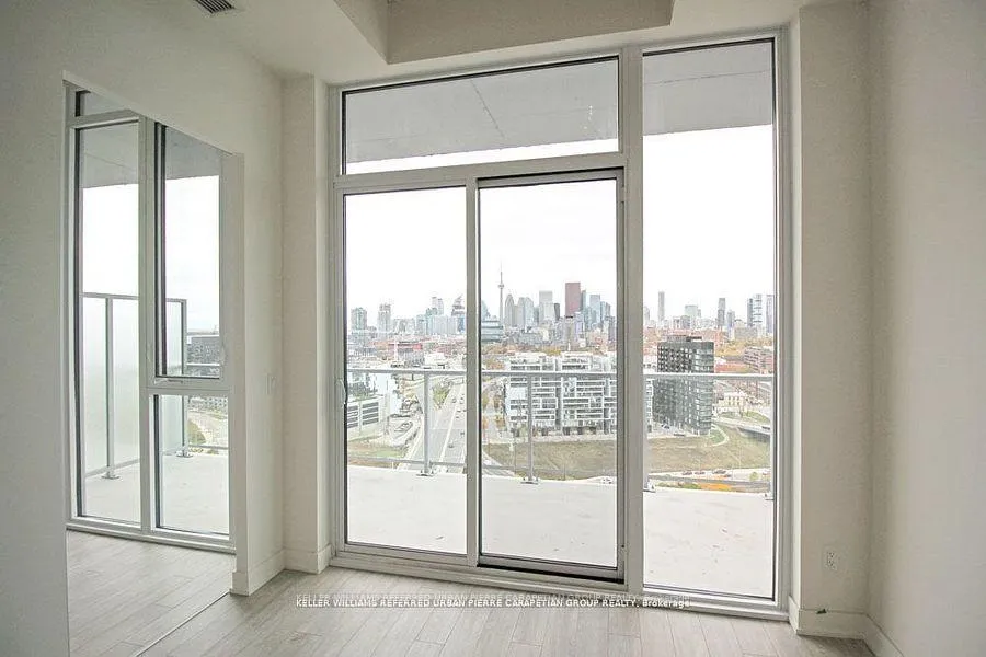 Photo 5 of Unit 2006, 15 Baseball Street, Toronto, South Riverdale — HOMEH