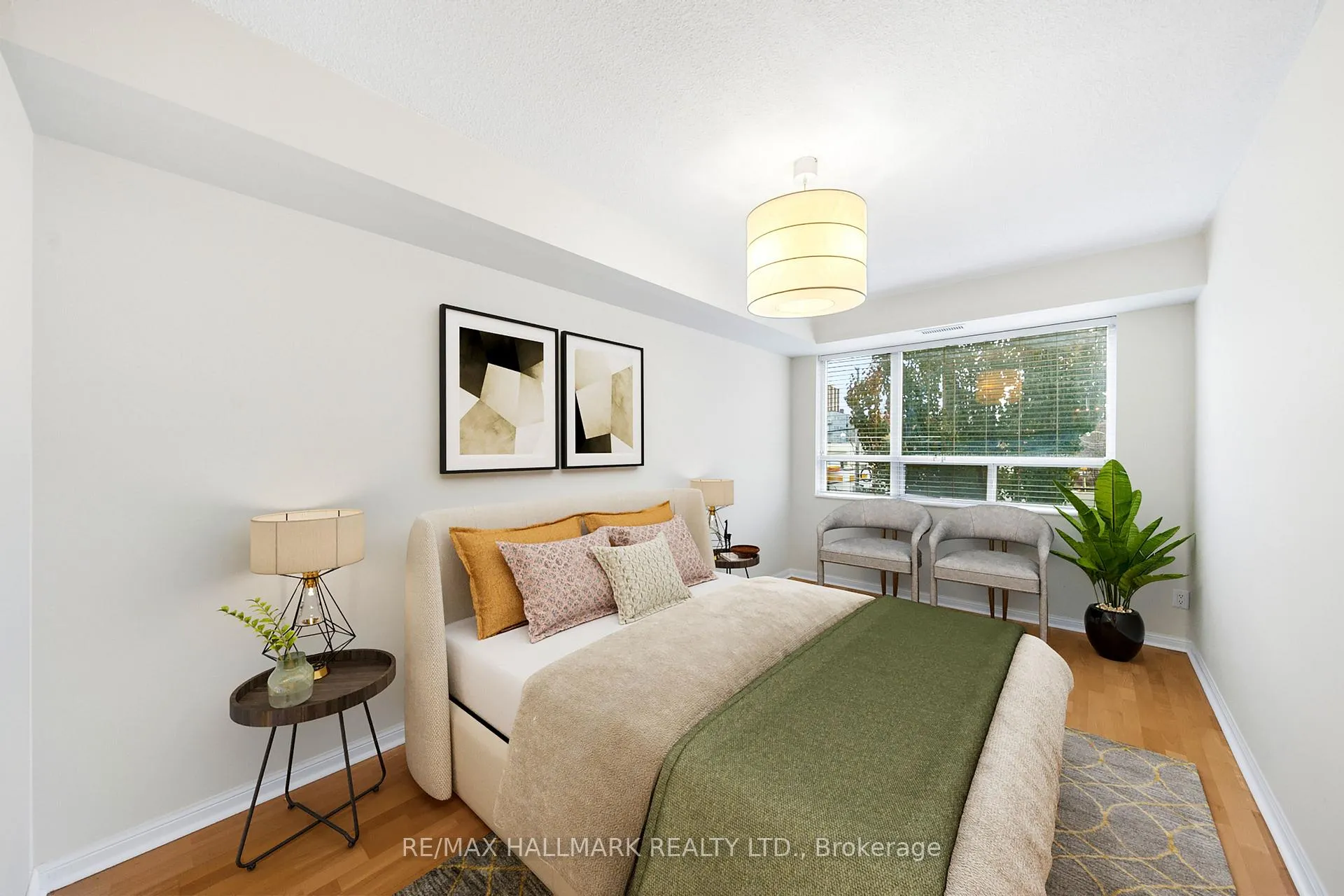 Photo 11 of Unit 307, 1801 Bayview Avenue, Toronto, Leaside — HOMEH