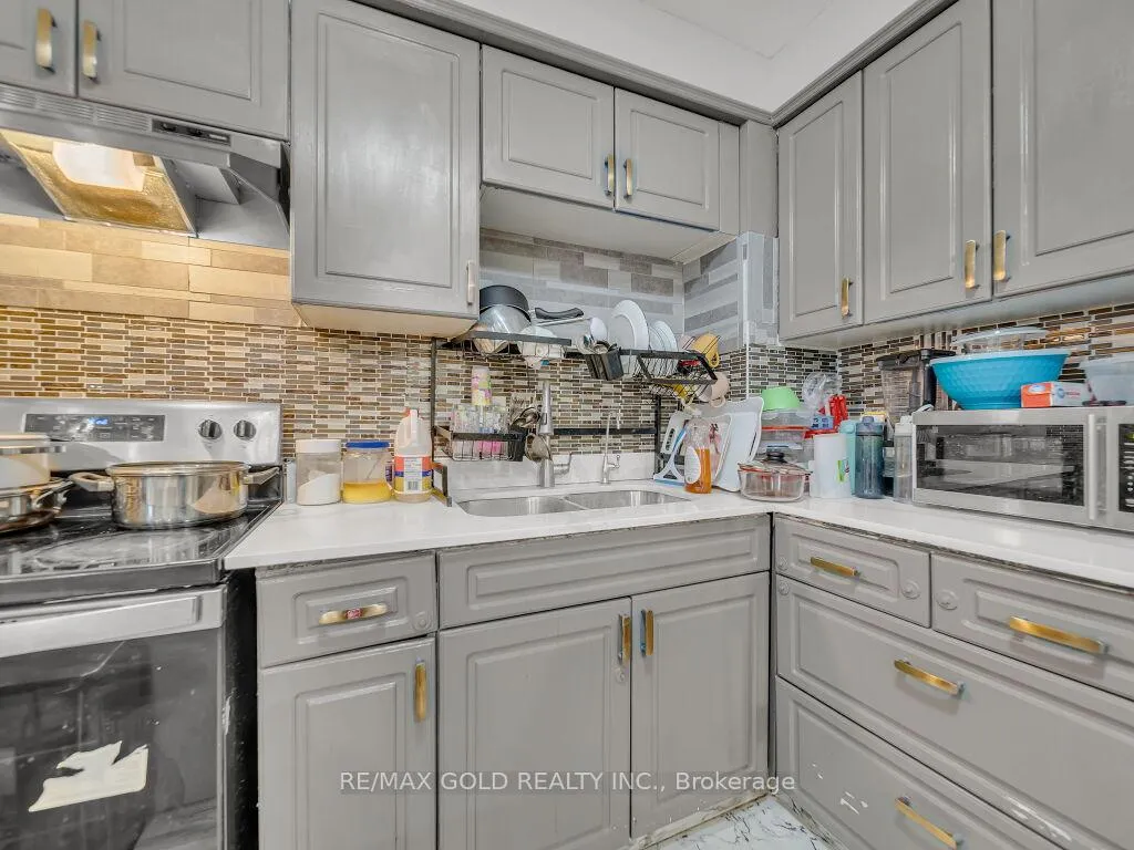 Photo 13 of Unit 115, 51 Paulander Drive, Kitchener — HOMEH