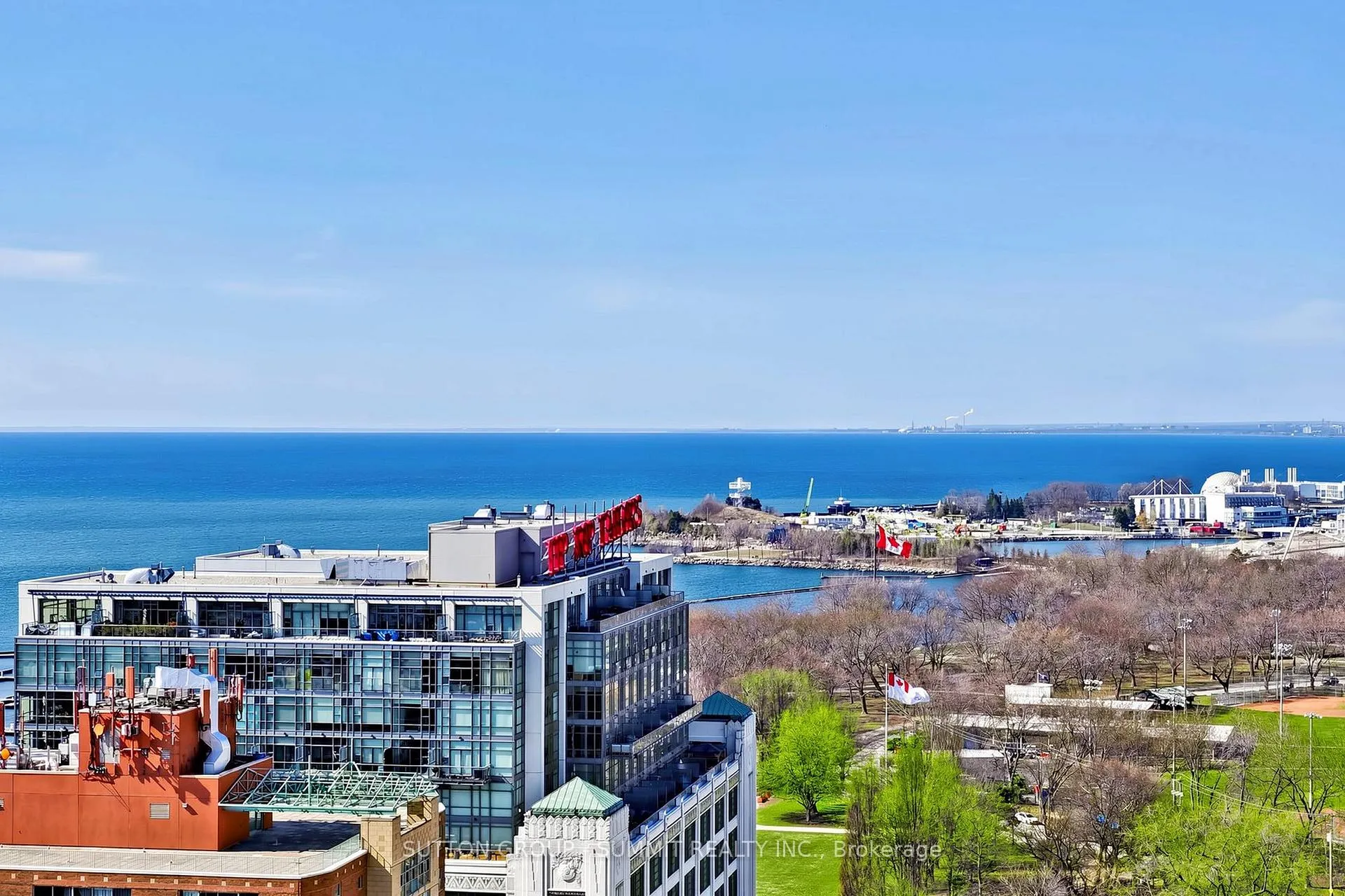 Photo 1 of Unit 2209, 600 Fleet Street, Toronto, Niagara — HOMEH