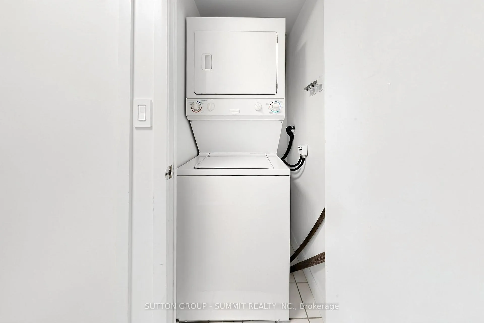 Photo 14 of Unit 2209, 600 Fleet Street, Toronto, Niagara — HOMEH