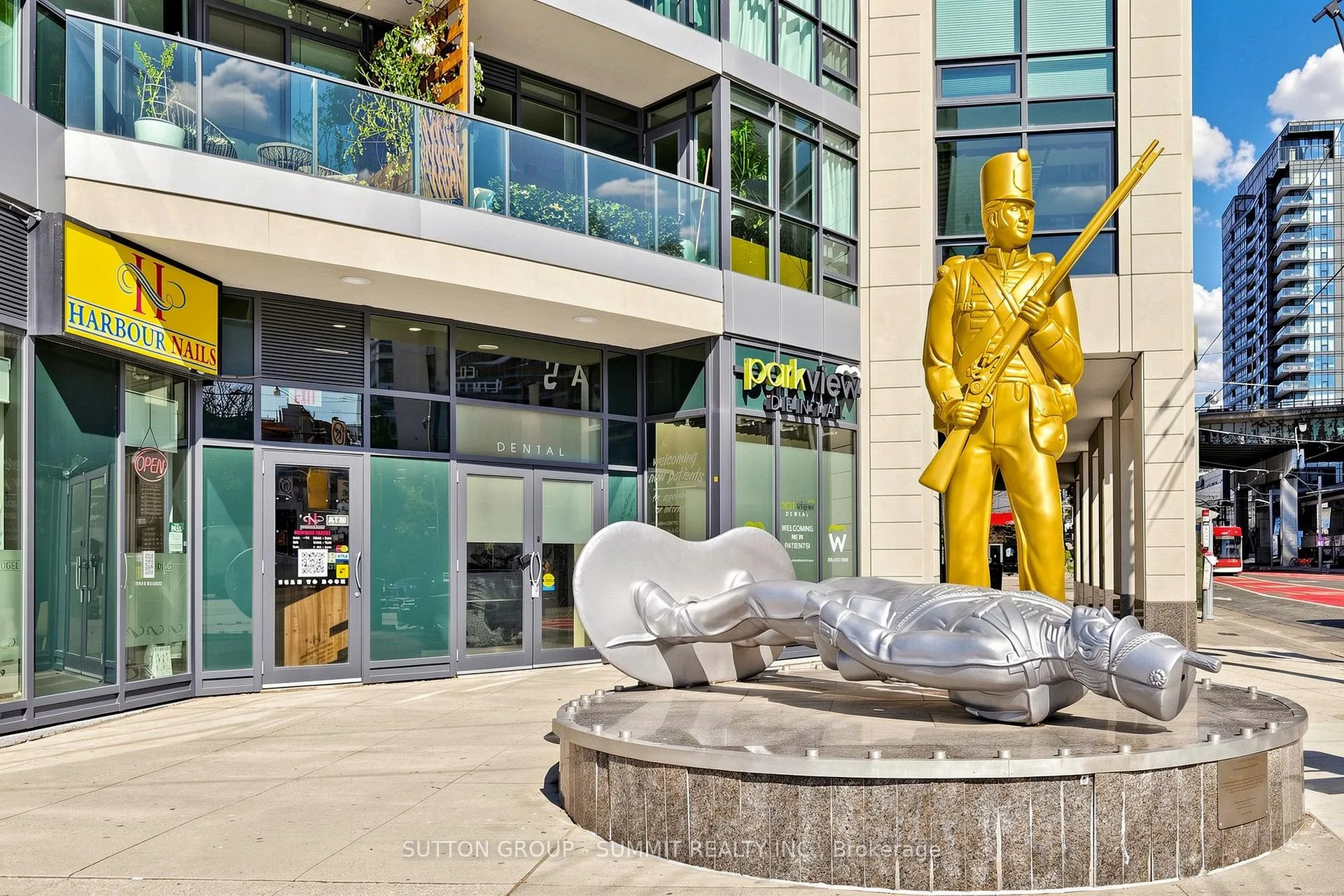 Photo 24 of Unit 2209, 600 Fleet Street, Toronto, Niagara — HOMEH