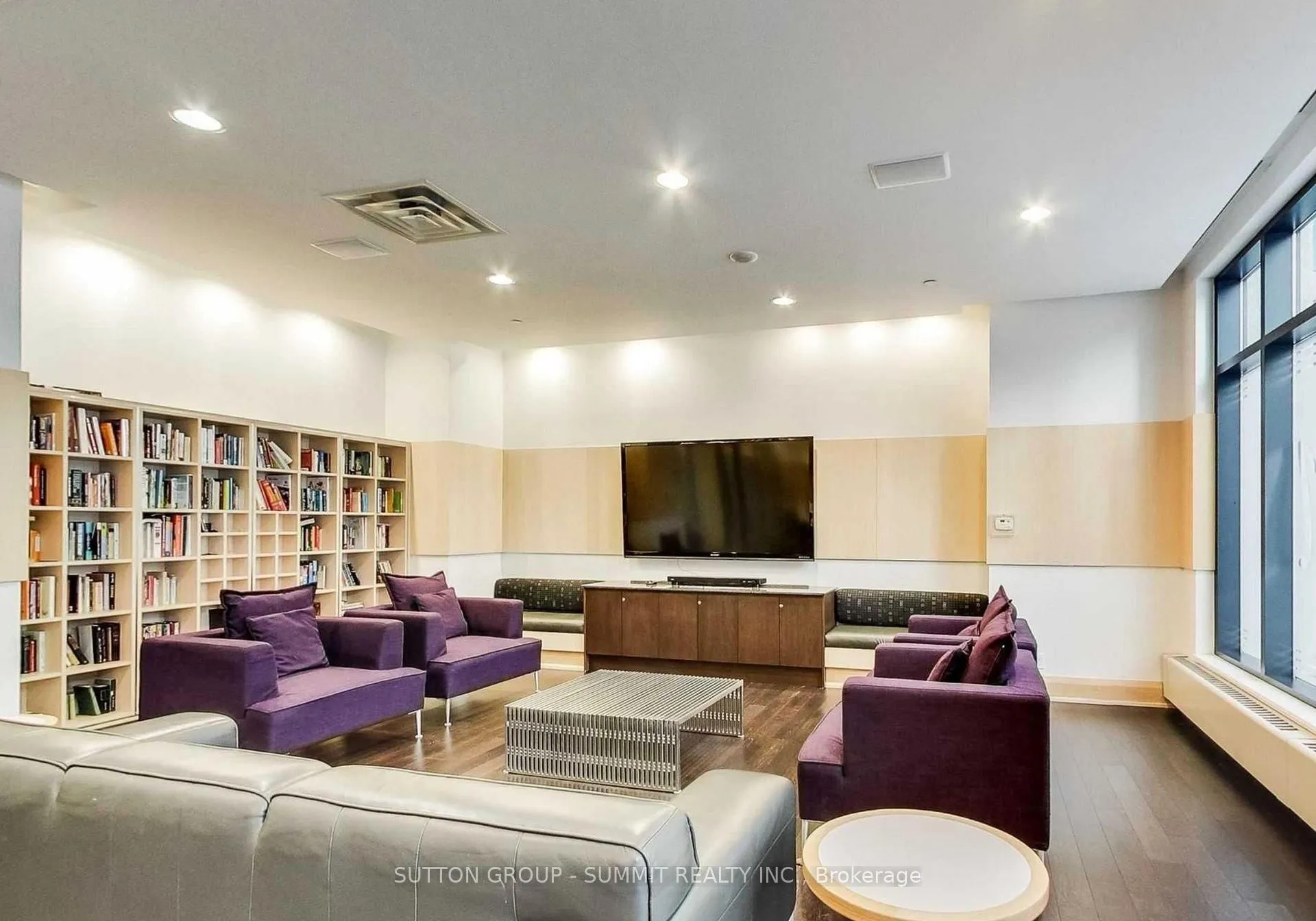 Photo 35 of Unit 2209, 600 Fleet Street, Toronto, Niagara — HOMEH