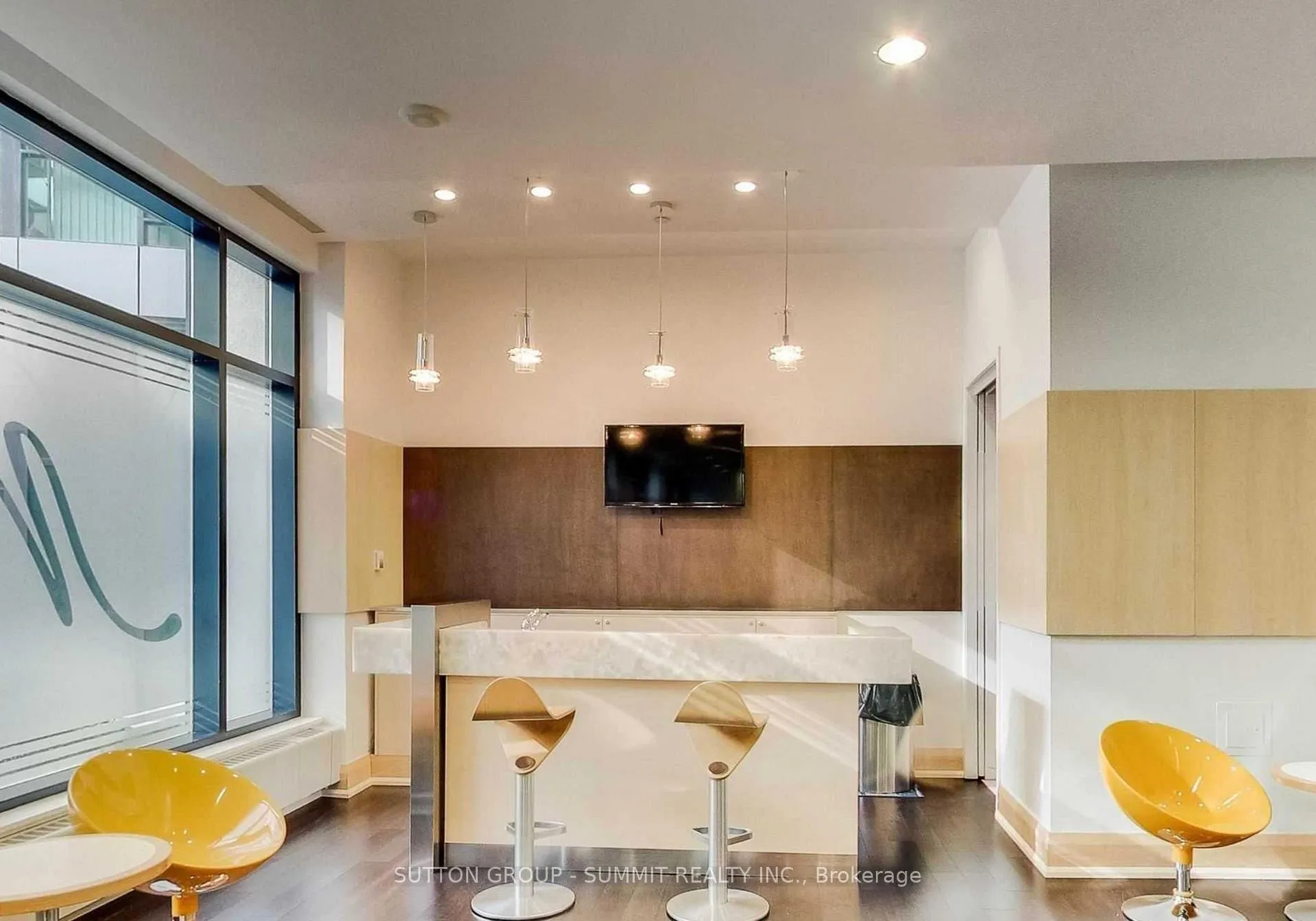 Photo 36 of Unit 2209, 600 Fleet Street, Toronto, Niagara — HOMEH
