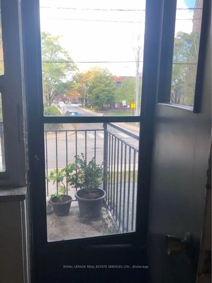 Photo 6 of Unit 504, 105 Raglan Avenue, Toronto, Humewood-Cedarvale — HOMEH