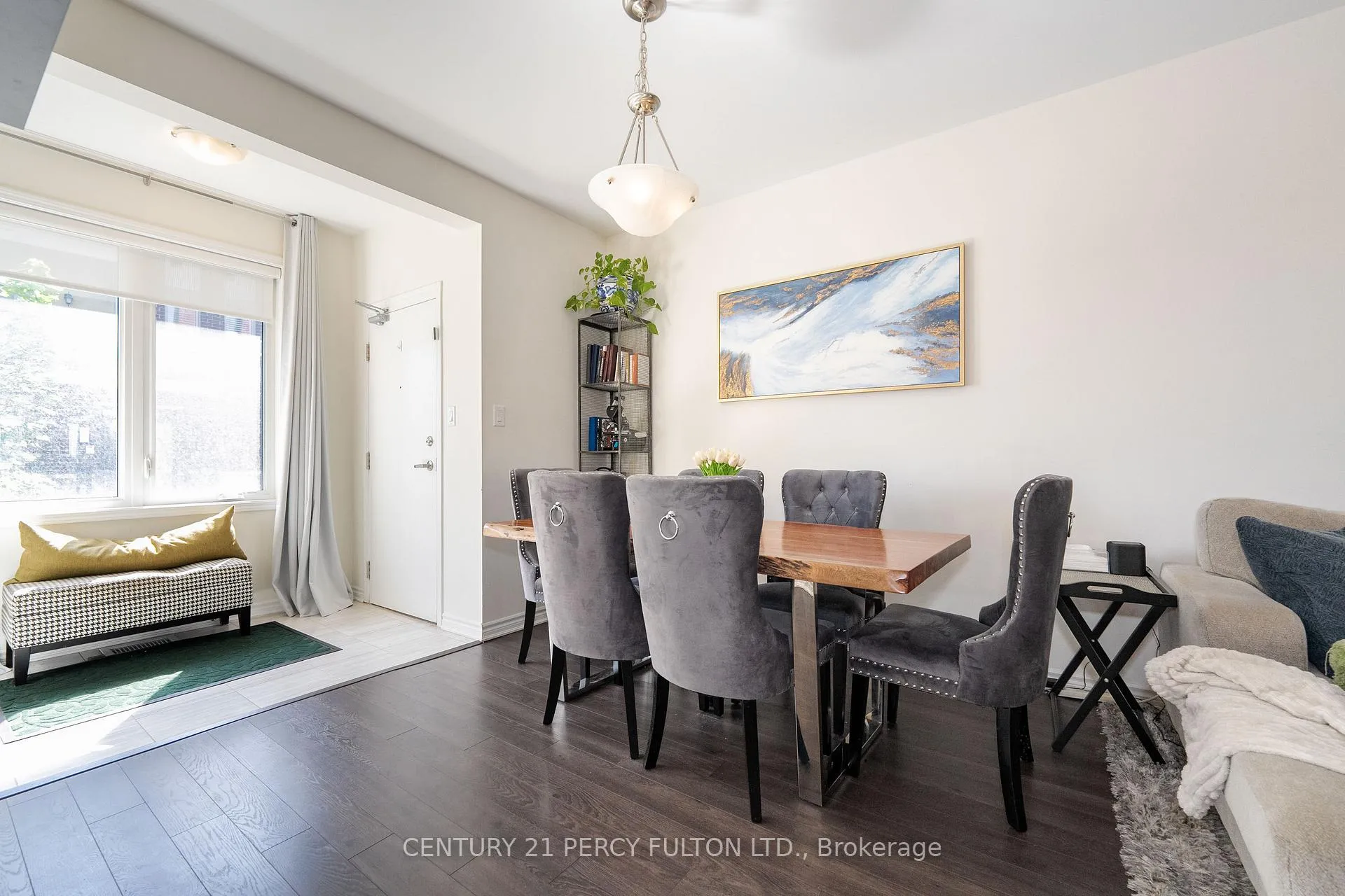 Photo 3 of Unit 701, 1148 Dragonfly Avenue, Pickering, Rural Pickering — HOMEH