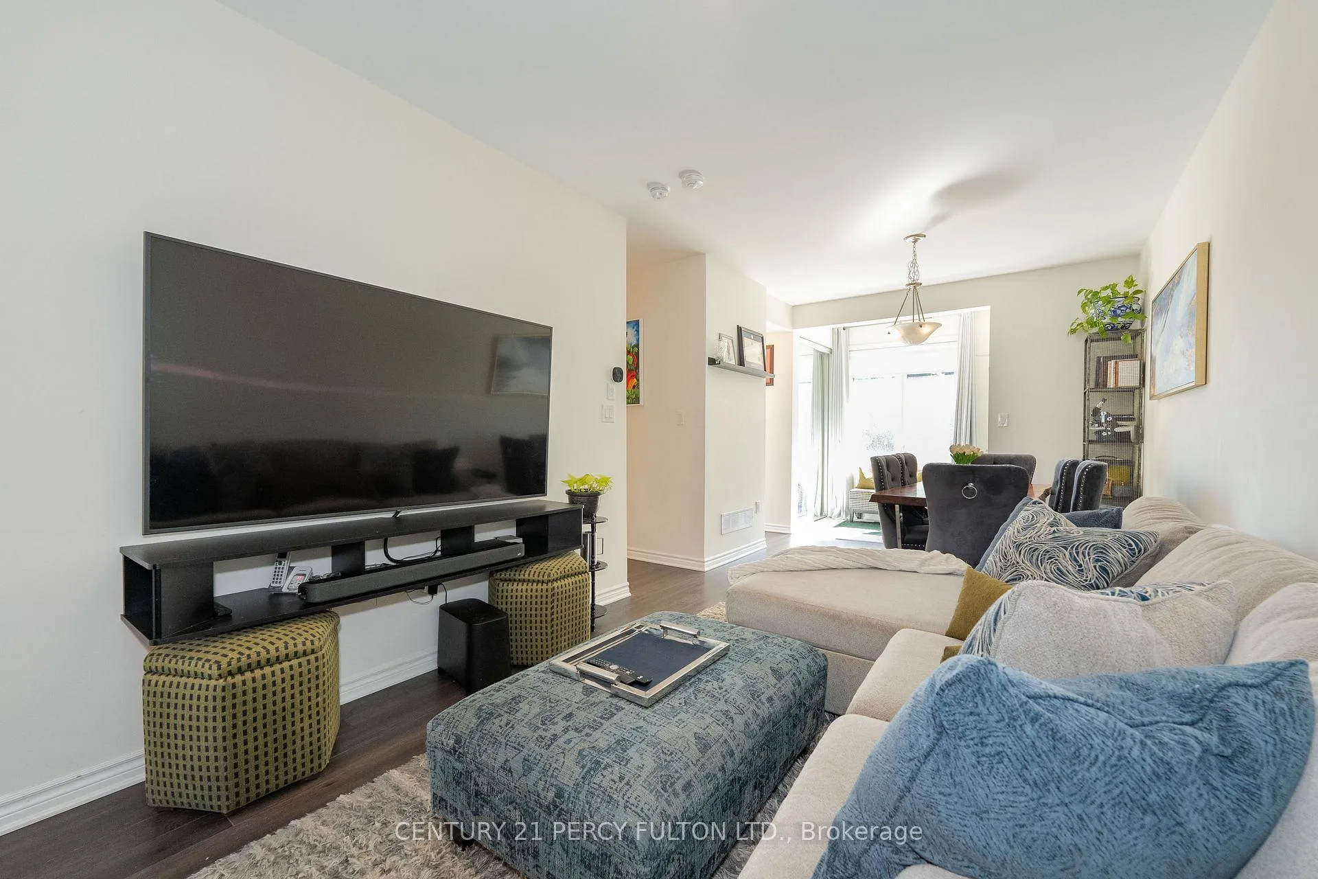 Photo 6 of Unit 701, 1148 Dragonfly Avenue, Pickering, Rural Pickering — HOMEH