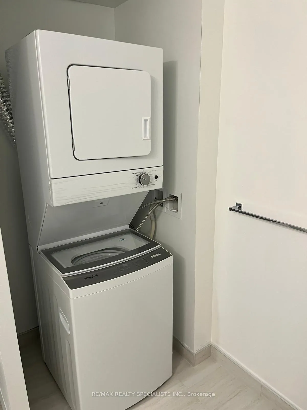 Photo 15 of Unit 908, 498 Caldari Road S, Vaughan, Concord — HOMEH