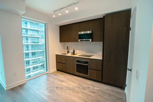 Front of Unit 3003, 117 Broadway Avenue