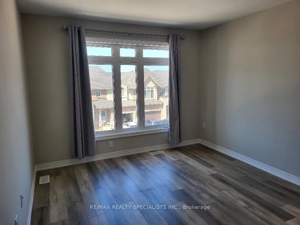 Photo 9 of 146 Sonoma Lane, Hamilton, Winona — HOMEH