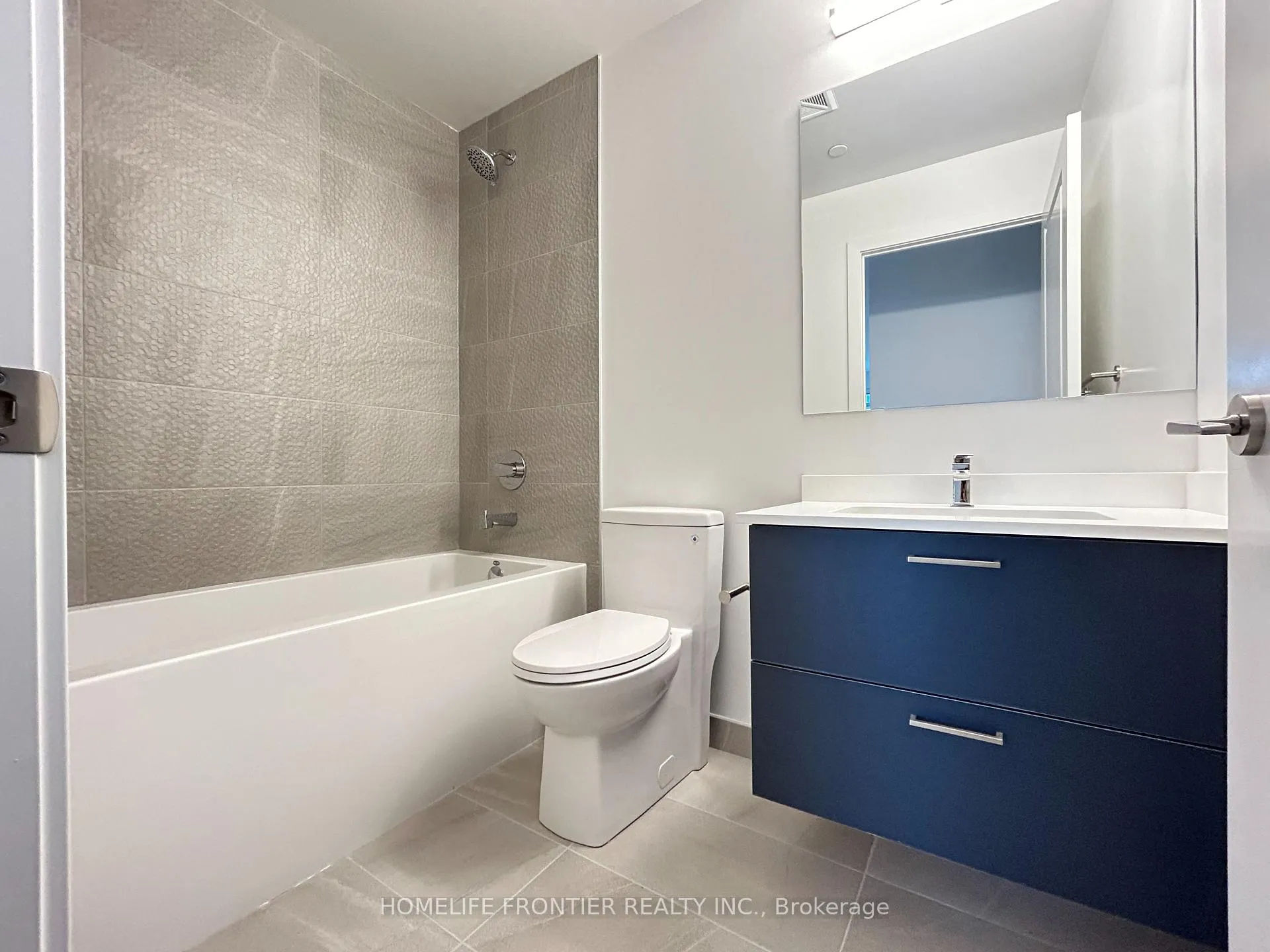 Photo 17 of Unit 2702B, 50 Upper Mall Way, Vaughan, Brownridge — HOMEH