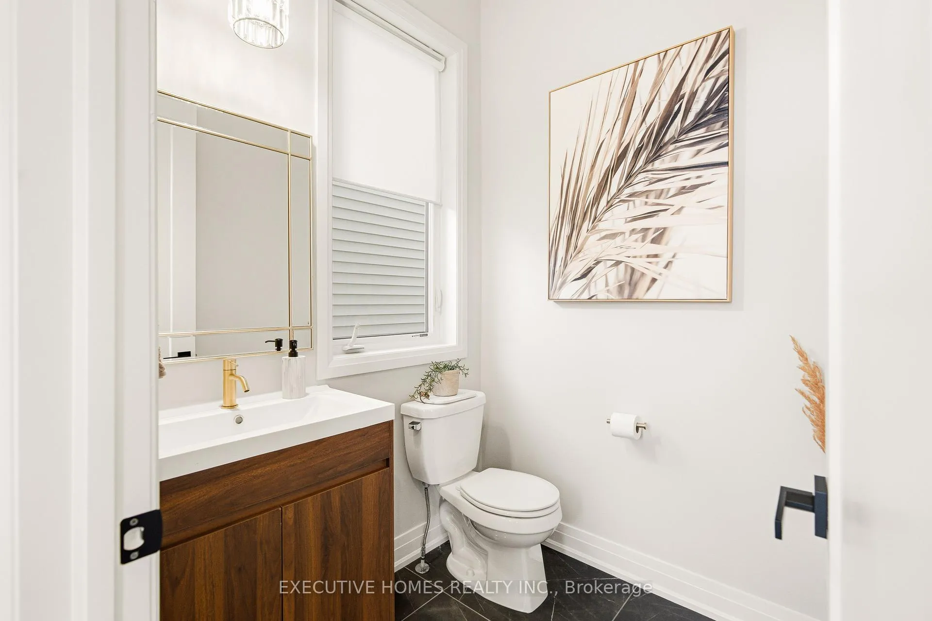 Photo 6 of 142 Aubrais Crescent, Ottawa, Chapel Hill South - Orleans Village — HOMEH