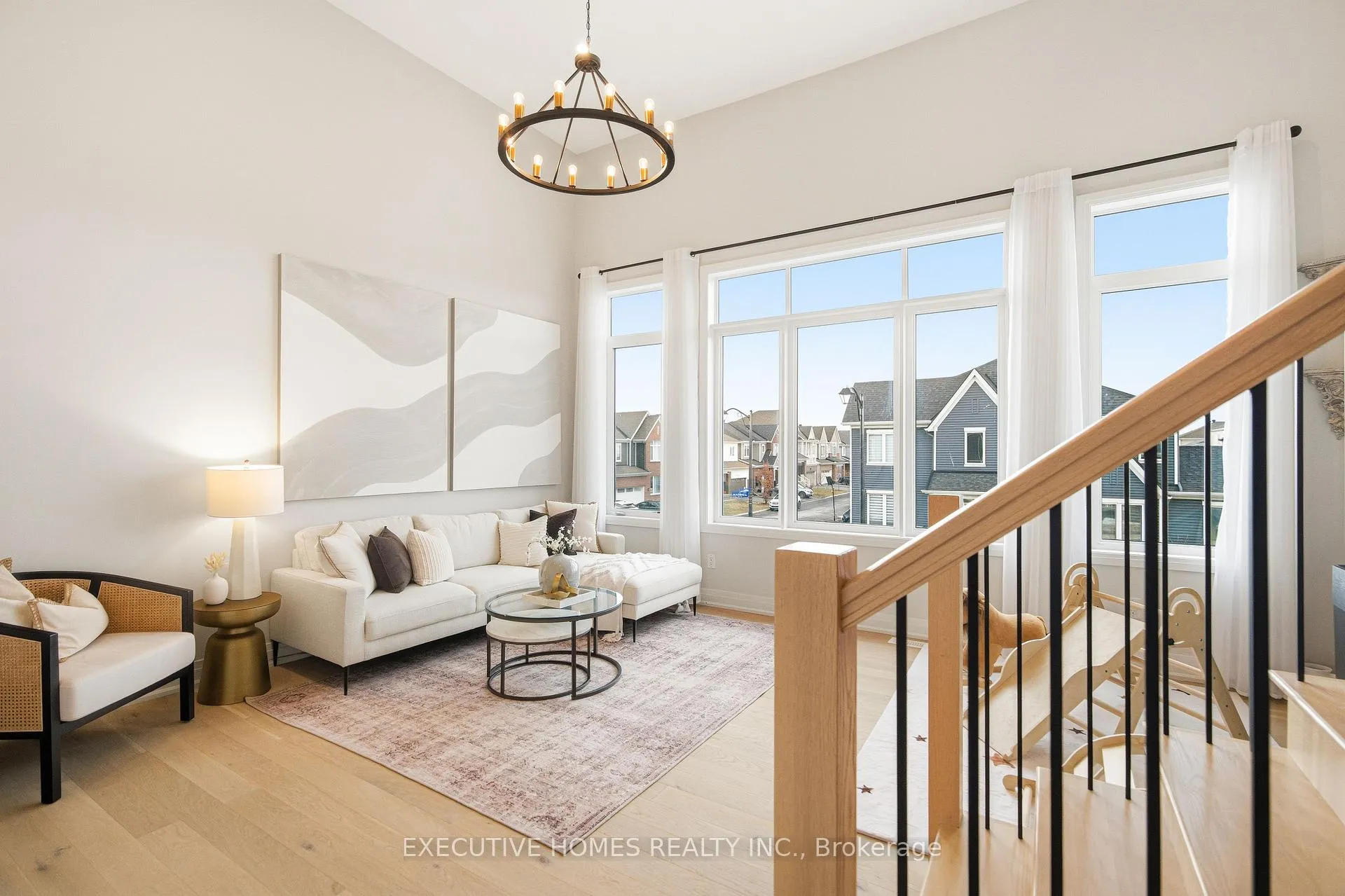 Photo 15 of 142 Aubrais Crescent, Ottawa, Chapel Hill South - Orleans Village — HOMEH