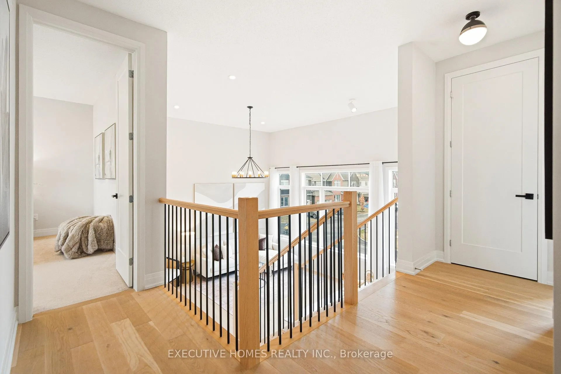 Photo 18 of 142 Aubrais Crescent, Ottawa, Chapel Hill South - Orleans Village — HOMEH