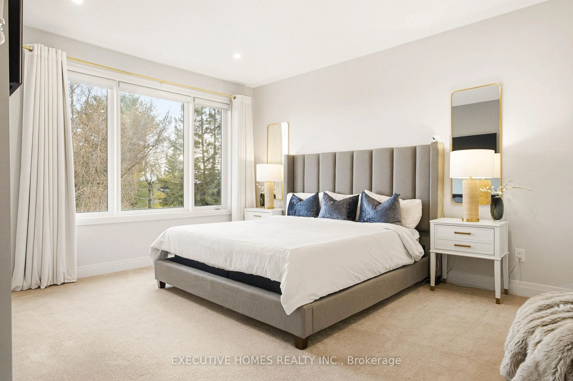 Photo 19 of 142 Aubrais Crescent, Ottawa, Chapel Hill South - Orleans Village — HOMEH