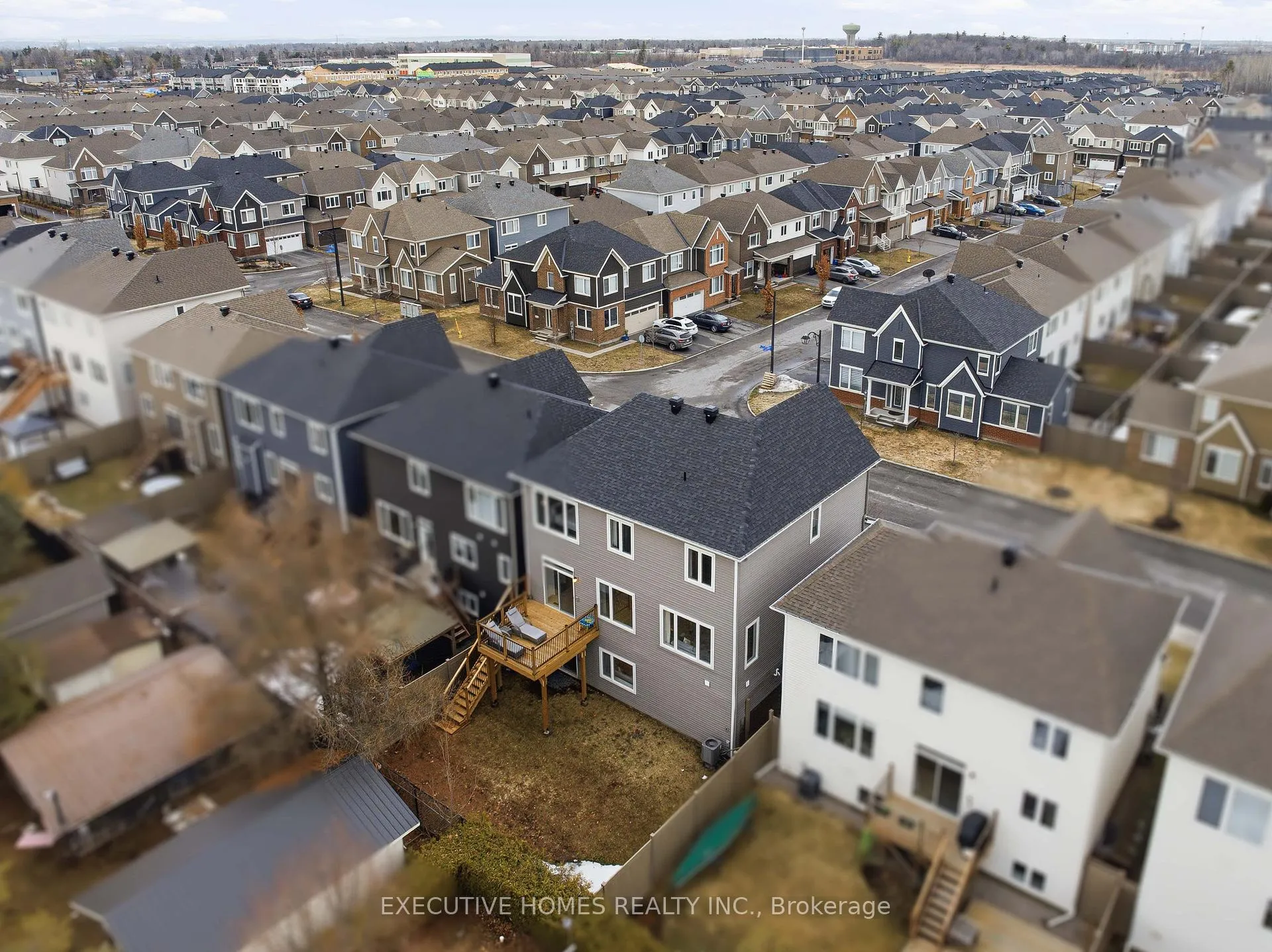 Photo 40 of 142 Aubrais Crescent, Ottawa, Chapel Hill South - Orleans Village — HOMEH