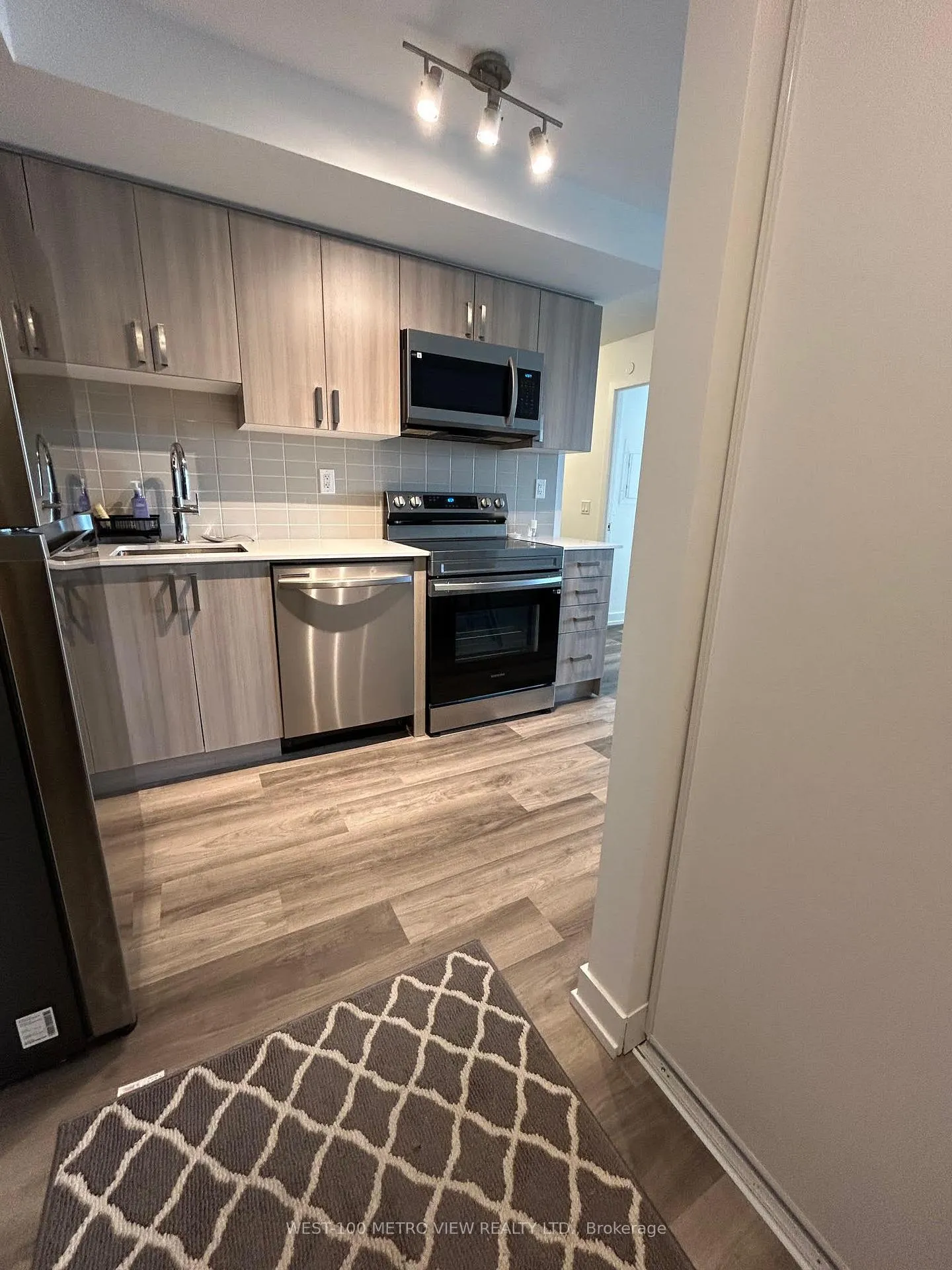 Photo 4 of Unit 1205, 1435 Celebration Drive, Pickering, Bay Ridges — HOMEH