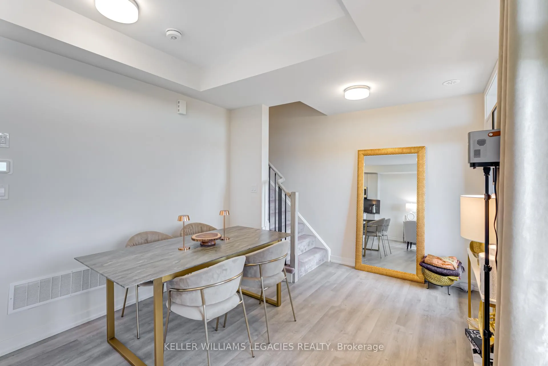 Photo 17 of Unit 203, 2550 Castlegate Crossing Drive, Pickering, Duffin Heights — HOMEH