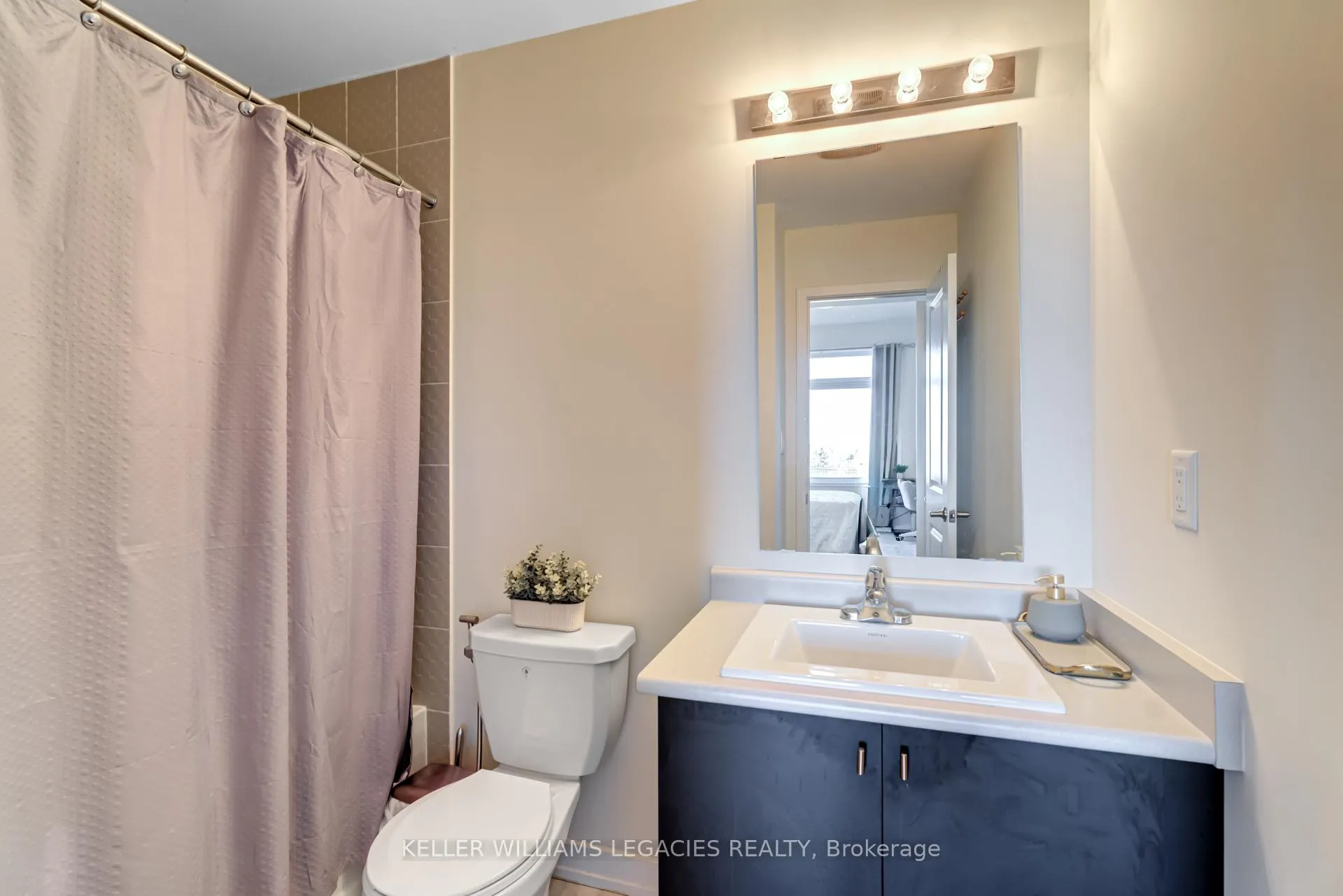 Photo 28 of Unit 203, 2550 Castlegate Crossing Drive, Pickering, Duffin Heights — HOMEH