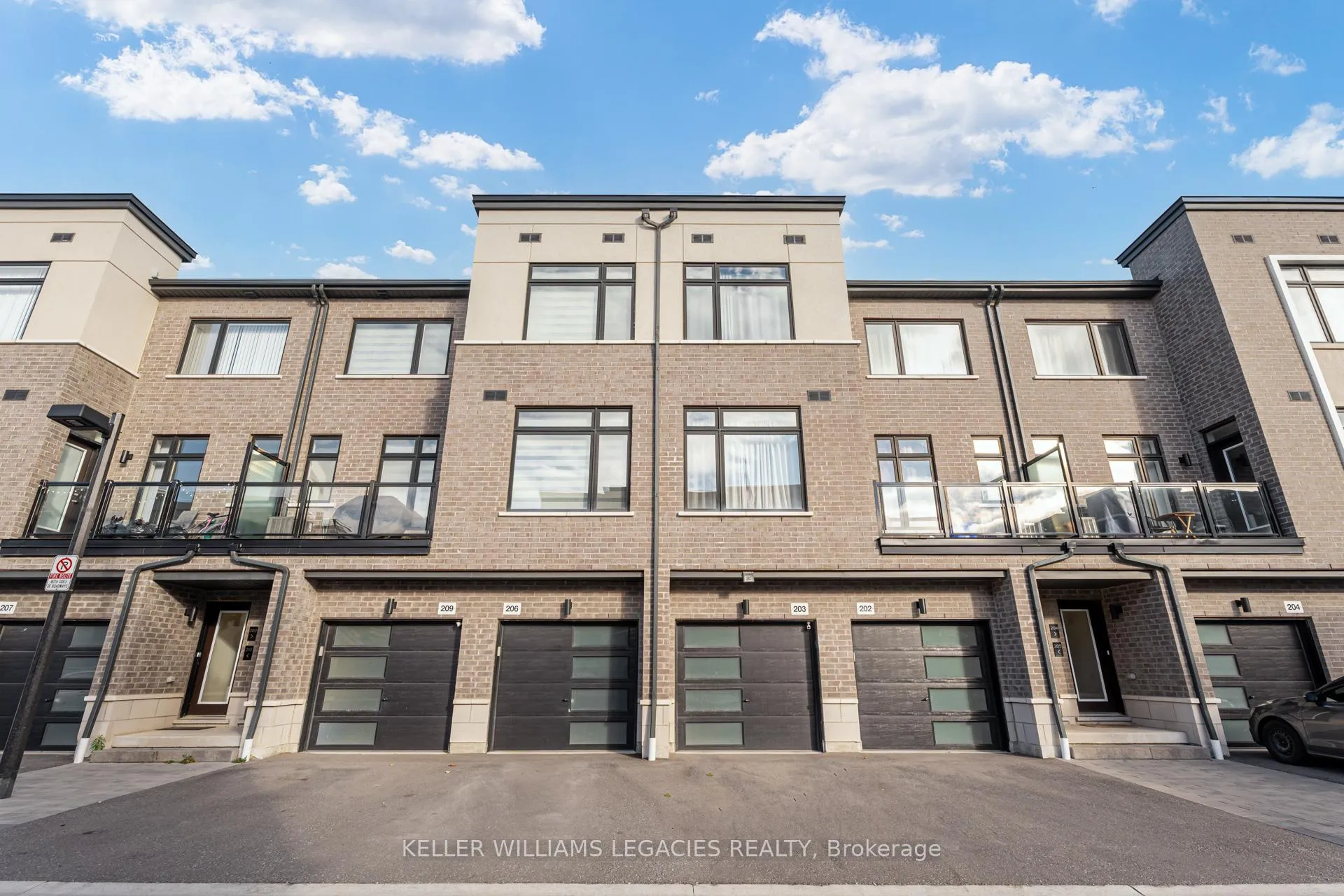 Photo 36 of Unit 203, 2550 Castlegate Crossing Drive, Pickering, Duffin Heights — HOMEH