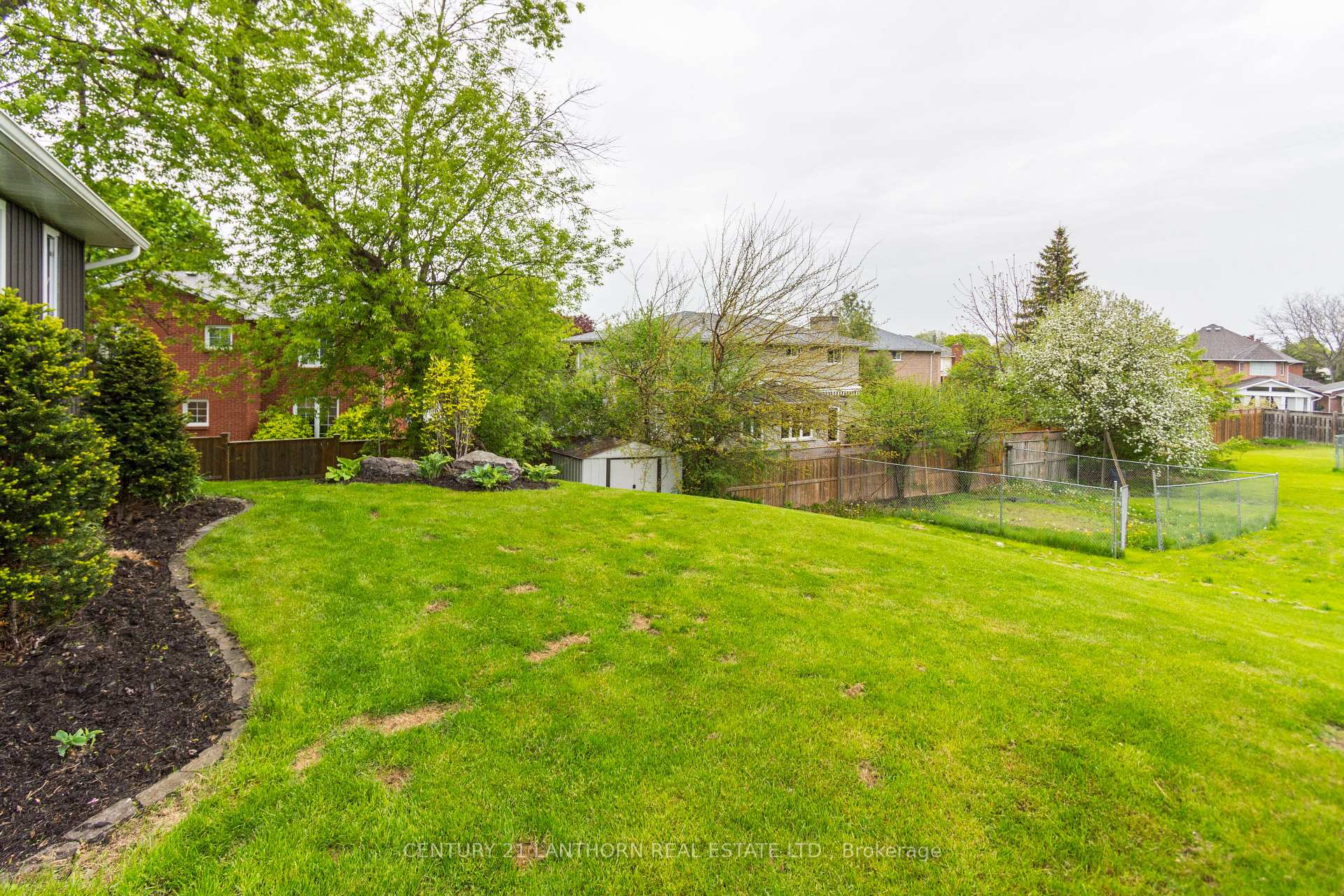 Photo 30 of 76 Maple Drive, Belleville, Belleville Ward — HOMEH