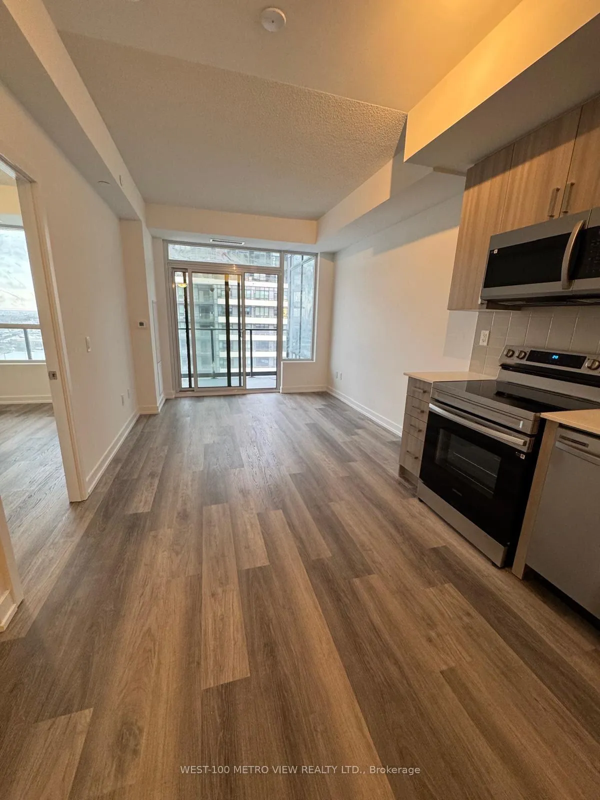 Photo 4 of Unit 2507, 1435 Celebration Drive, Pickering, Bay Ridges — HOMEH