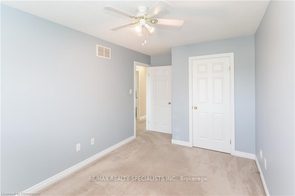 Photo 14 of 4007 Alexan Crescent, Burlington, Rose — HOMEH
