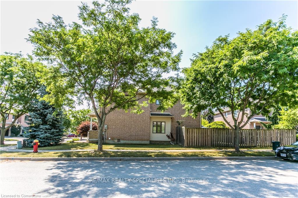 Photo 27 of 4007 Alexan Crescent, Burlington, Rose — HOMEH