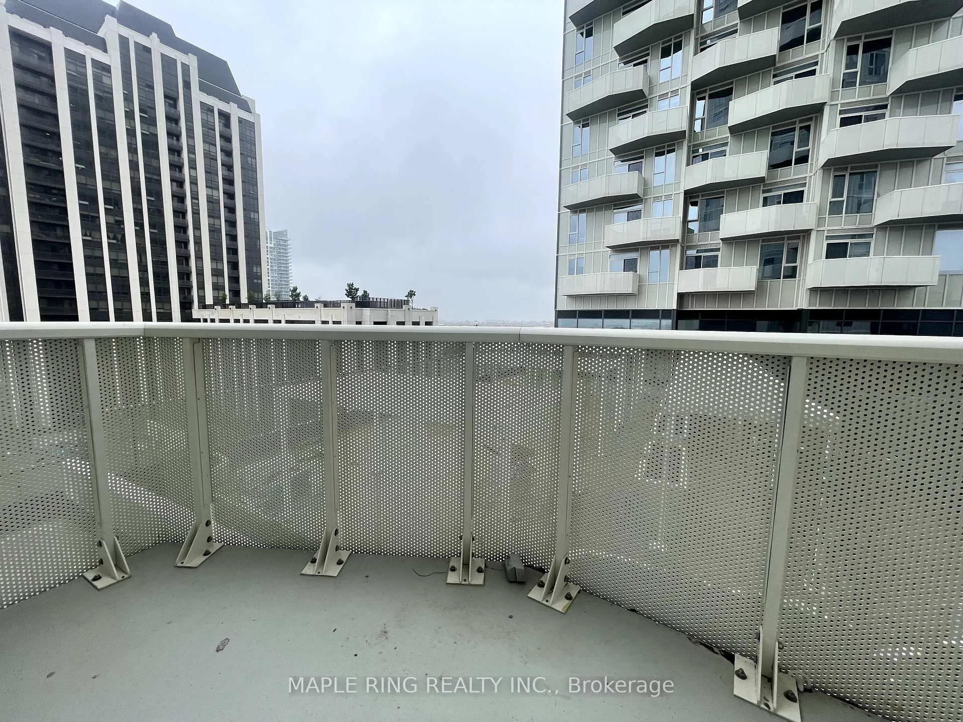 Photo 9 of Unit 615, 474 Caldari Road, Vaughan, Concord — HOMEH
