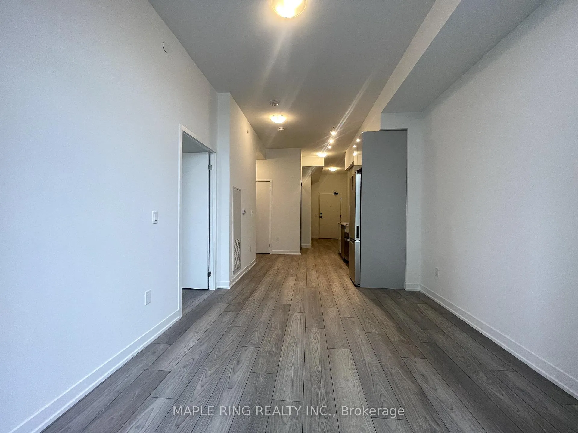 Photo 10 of Unit 615, 474 Caldari Road, Vaughan, Concord — HOMEH