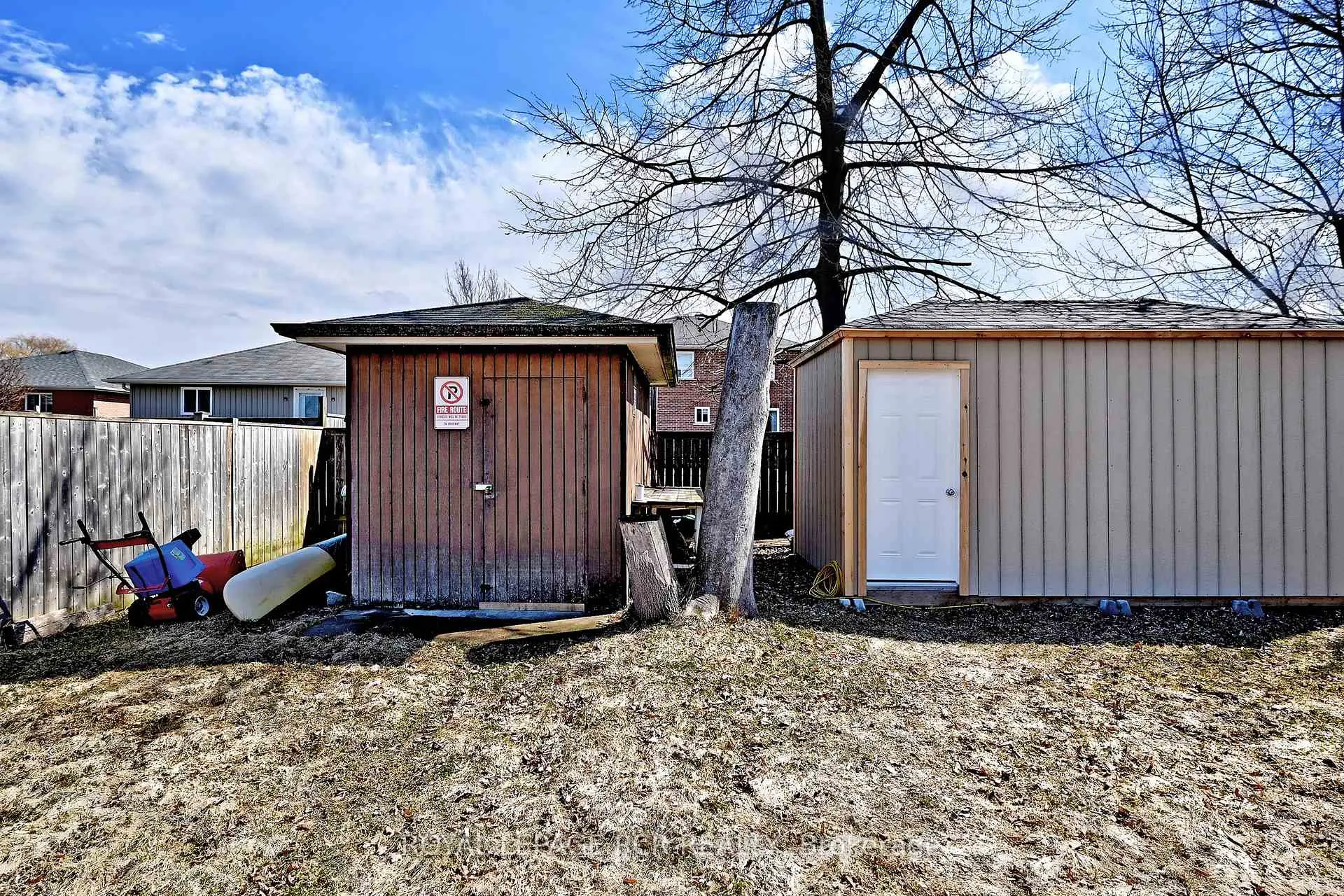 Photo 28 of 993 Barton Avenue, Georgina, Keswick North — HOMEH