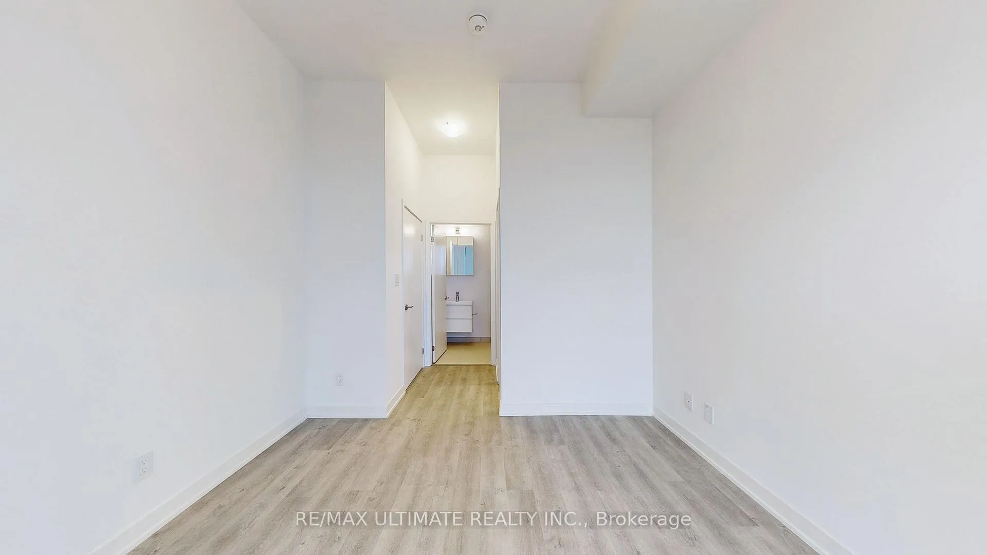 Photo 12 of Unit B1011, 292 Verdale Crossing, Markham, Unionville — HOMEH