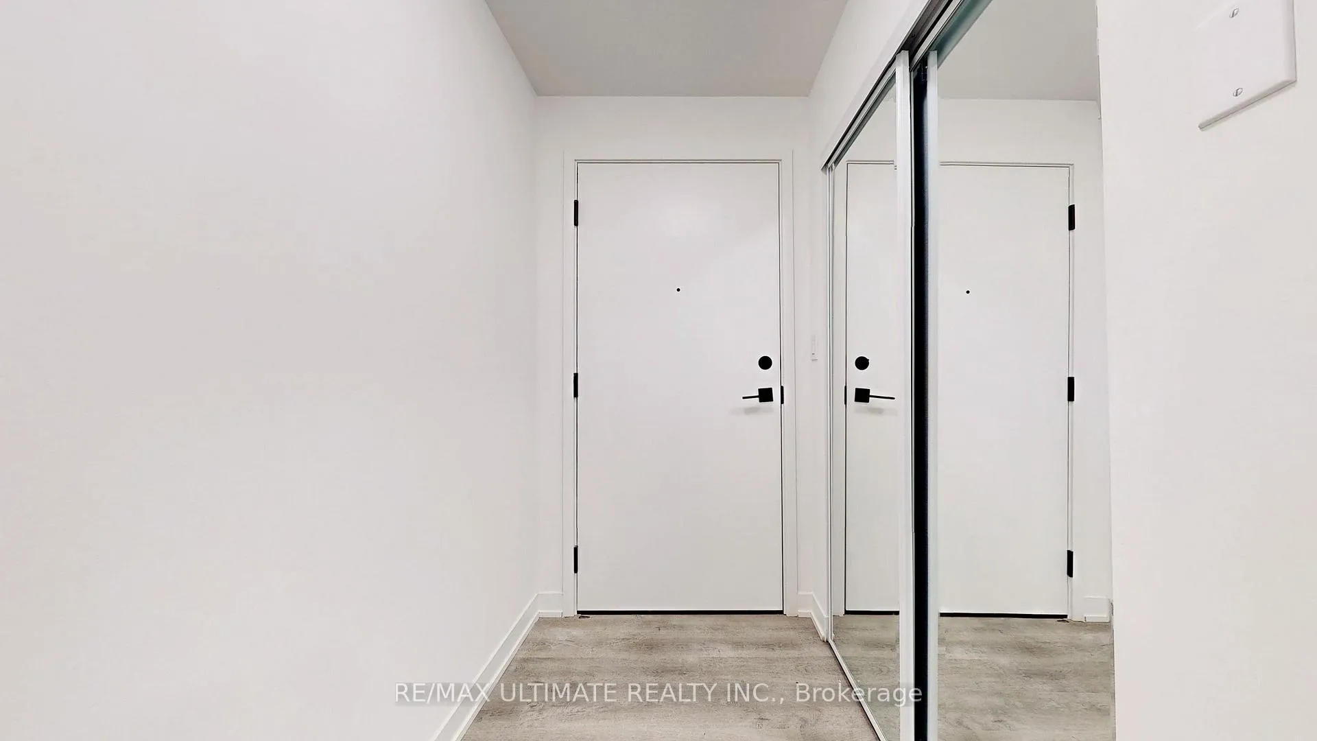 Photo 18 of Unit B1011, 292 Verdale Crossing, Markham, Unionville — HOMEH