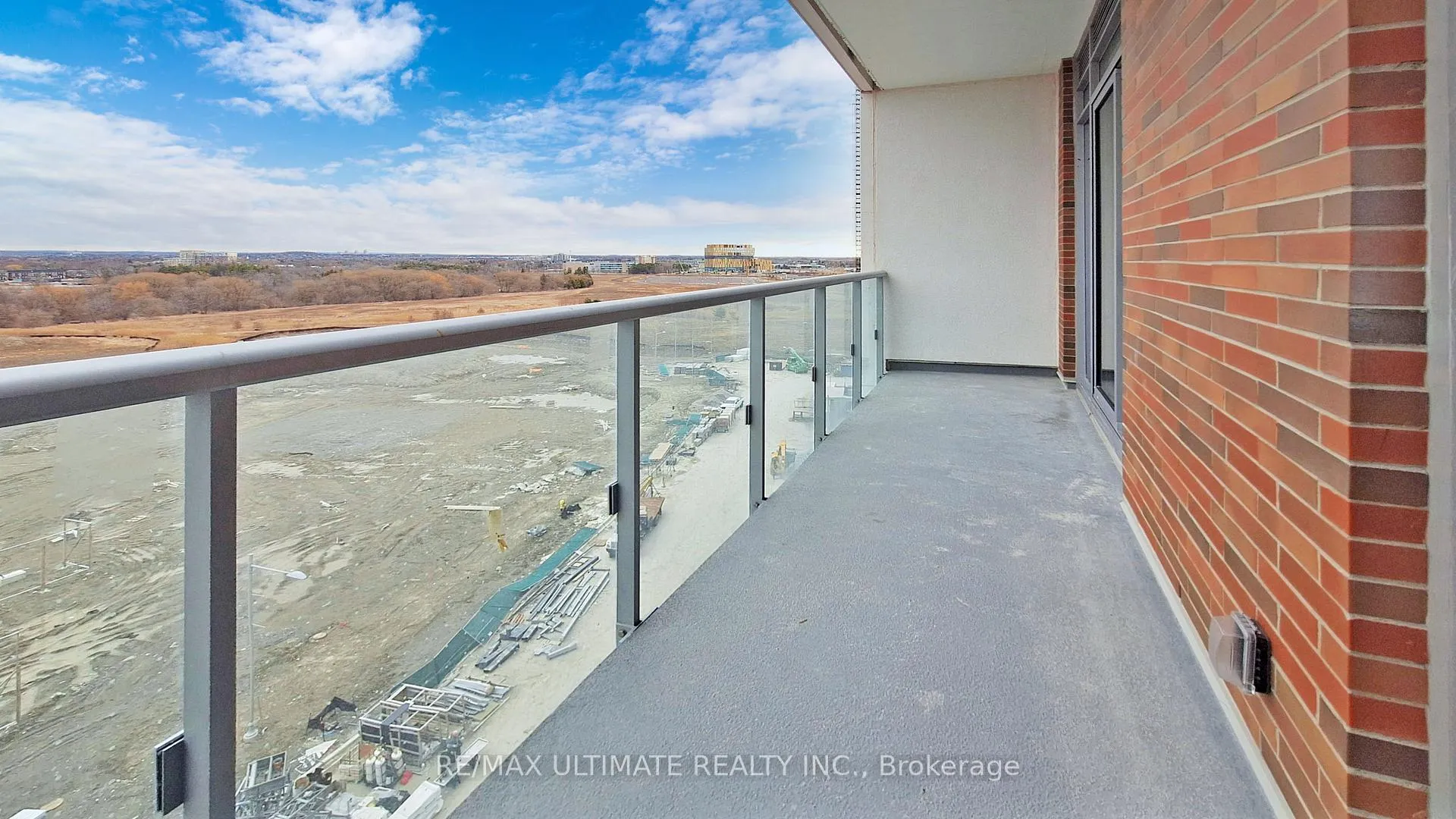 Photo 19 of Unit B1011, 292 Verdale Crossing, Markham, Unionville — HOMEH