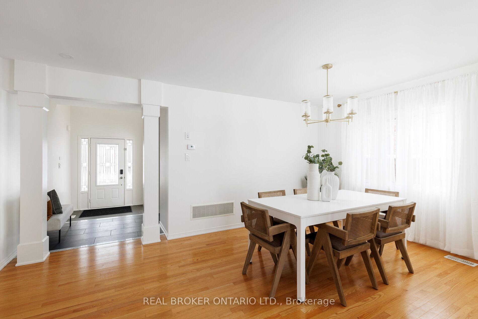 Photo 7 of 31 Malthouse Crescent, Ajax, Central East — HOMEH