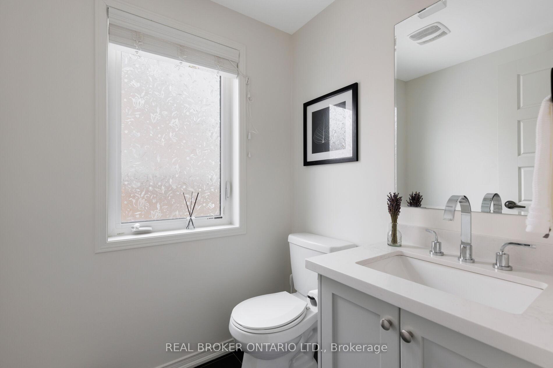 Photo 16 of 31 Malthouse Crescent, Ajax, Central East — HOMEH