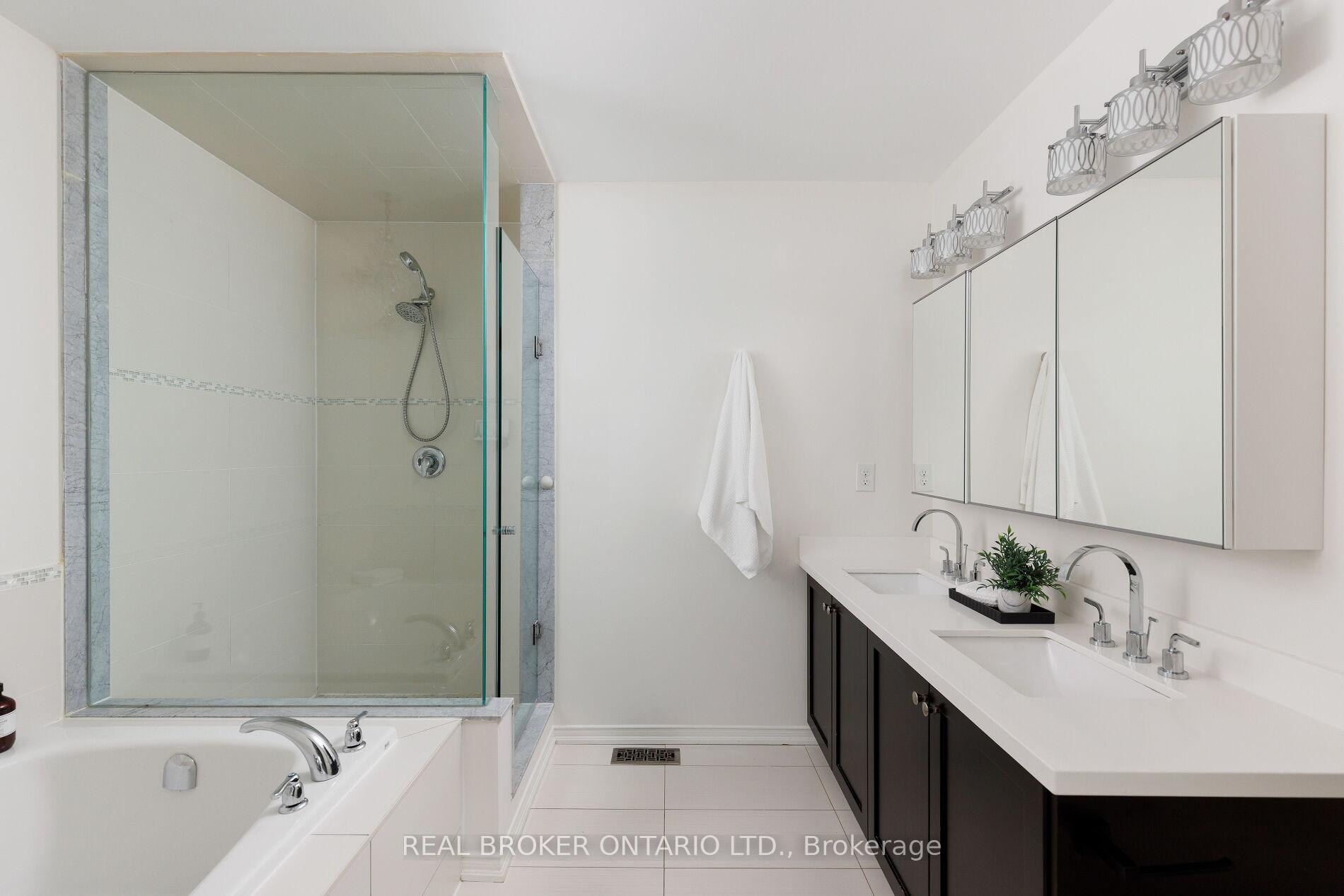 Photo 23 of 31 Malthouse Crescent, Ajax, Central East — HOMEH