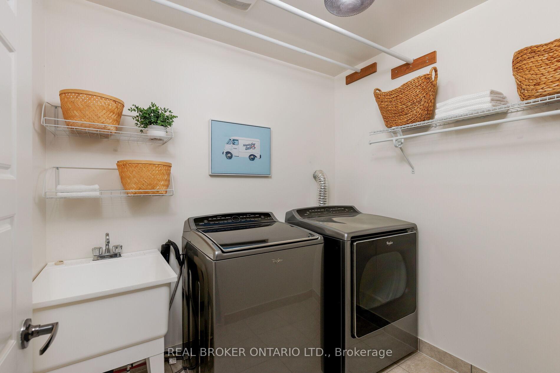 Photo 30 of 31 Malthouse Crescent, Ajax, Central East — HOMEH