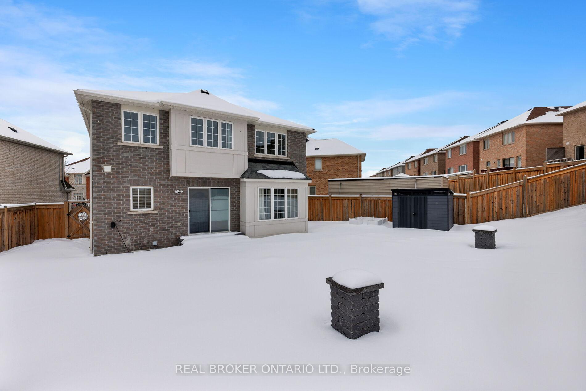 Photo 35 of 31 Malthouse Crescent, Ajax, Central East — HOMEH