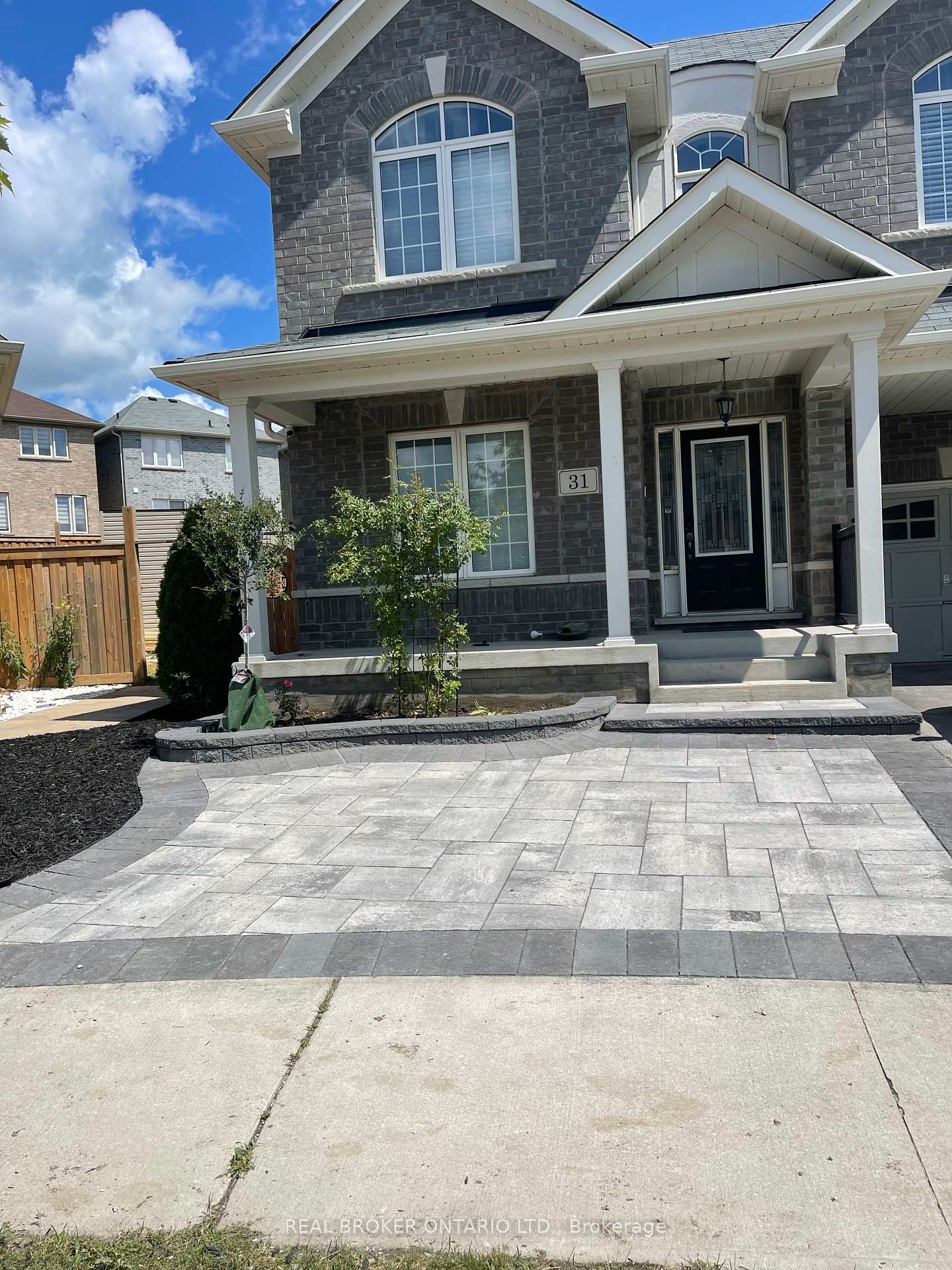 Photo 38 of 31 Malthouse Crescent, Ajax, Central East — HOMEH